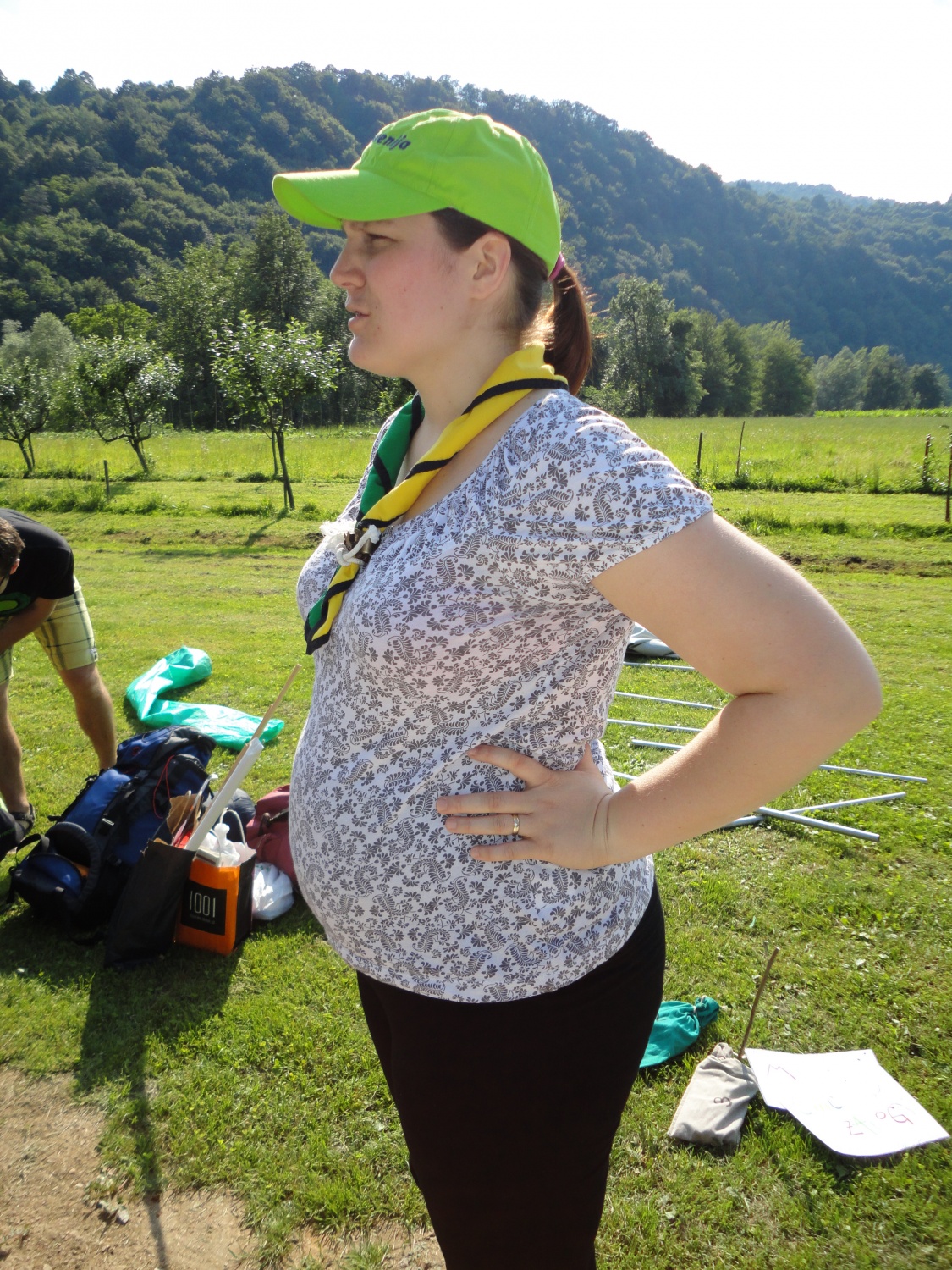 MLADI NA KOLPI/KUPI 2010 skupaj s skavti

Preventivni programi za mlade Slovenije (otroci in mladostniki, ki so vključeni v programe Centrov za socialno delo LJ Moste-Polje, LJ Vič-Rudnik, Kranj, Tržič in Škofja Loka ter Javni zavod Mladi zmaji in Mladinski center Velenje) so v času poletnih počitnic, med 25. in 27. julijem 2010, skupaj s hrvaškim partnerjem (organizacija SOS Dječje selo), organizirali TRIDNEVNI TABOR NA REKI KOLPI.