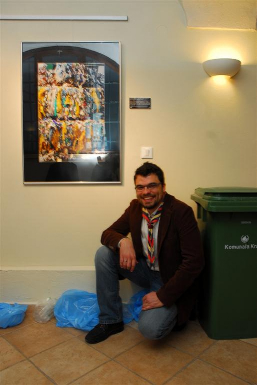 KAJ: šola in tekmovanje ločevanja odpadkov
KDAJ: sobota, 15. maj 2010, od 10:00 do 13:00
KJE: Kranj, Glavni trg (ob vodnjaku)