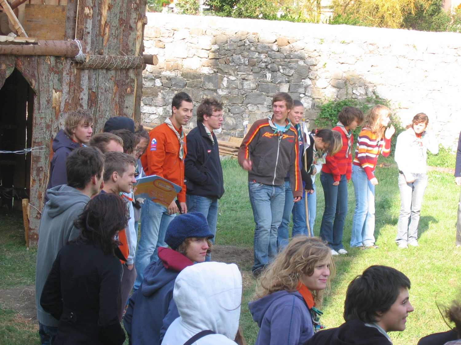 uvodni pozdravi in zahvale