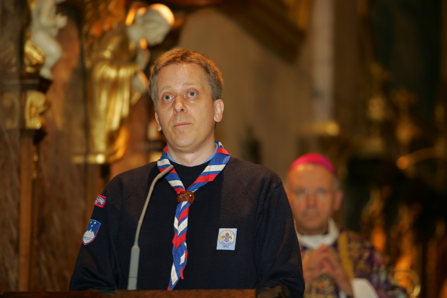 Fotoutrinki svete maše ob 20 letnici ZSKSS v ljubljanski stolnici.