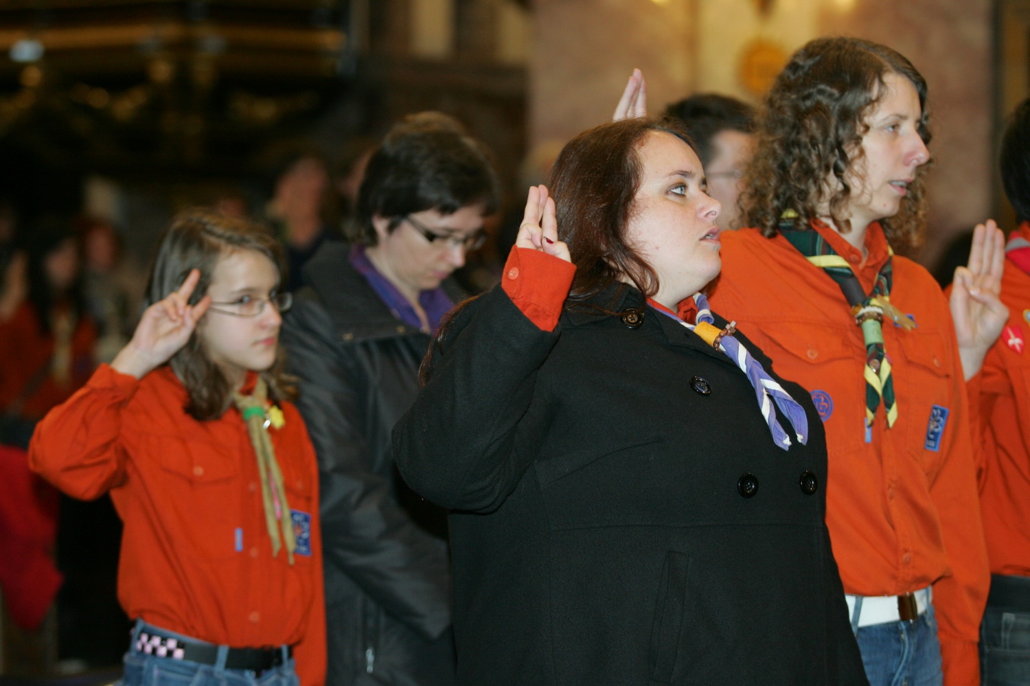 Fotoutrinki svete maše ob 20 letnici ZSKSS v ljubljanski stolnici.