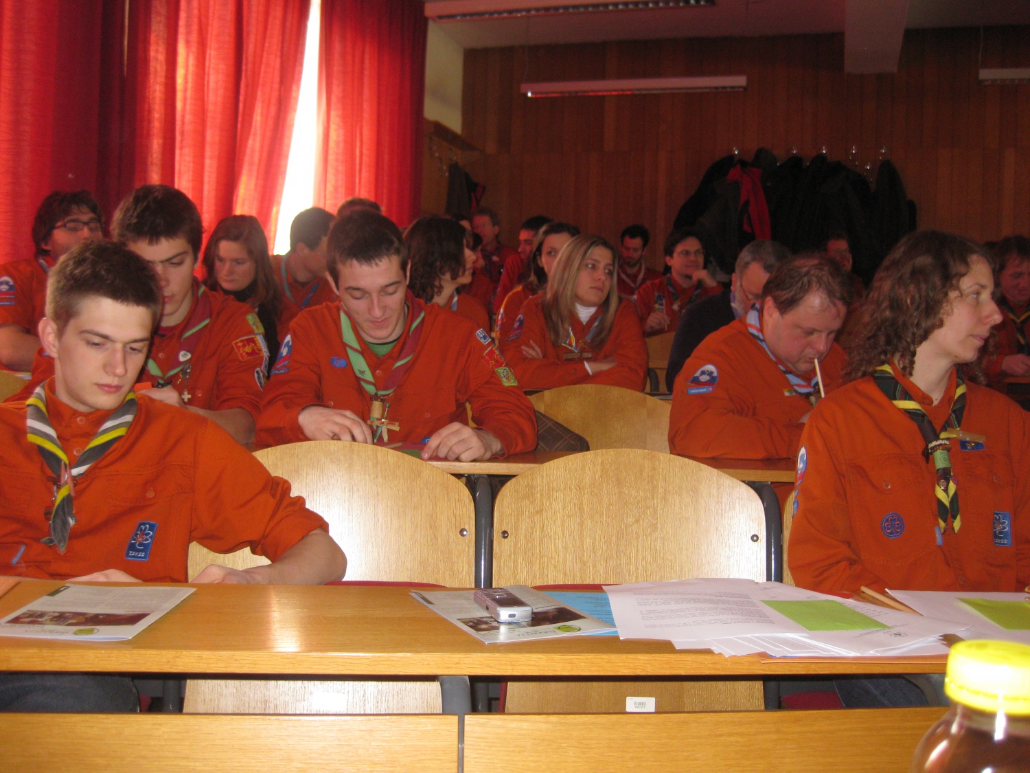 Za nami je spomladanski svet Združenja, ki je poleg običajnih točk dnevnega reda odprl pot več dokumentom, namenjenim kakovostnejšemu in lažjemu delu v organizaciji.