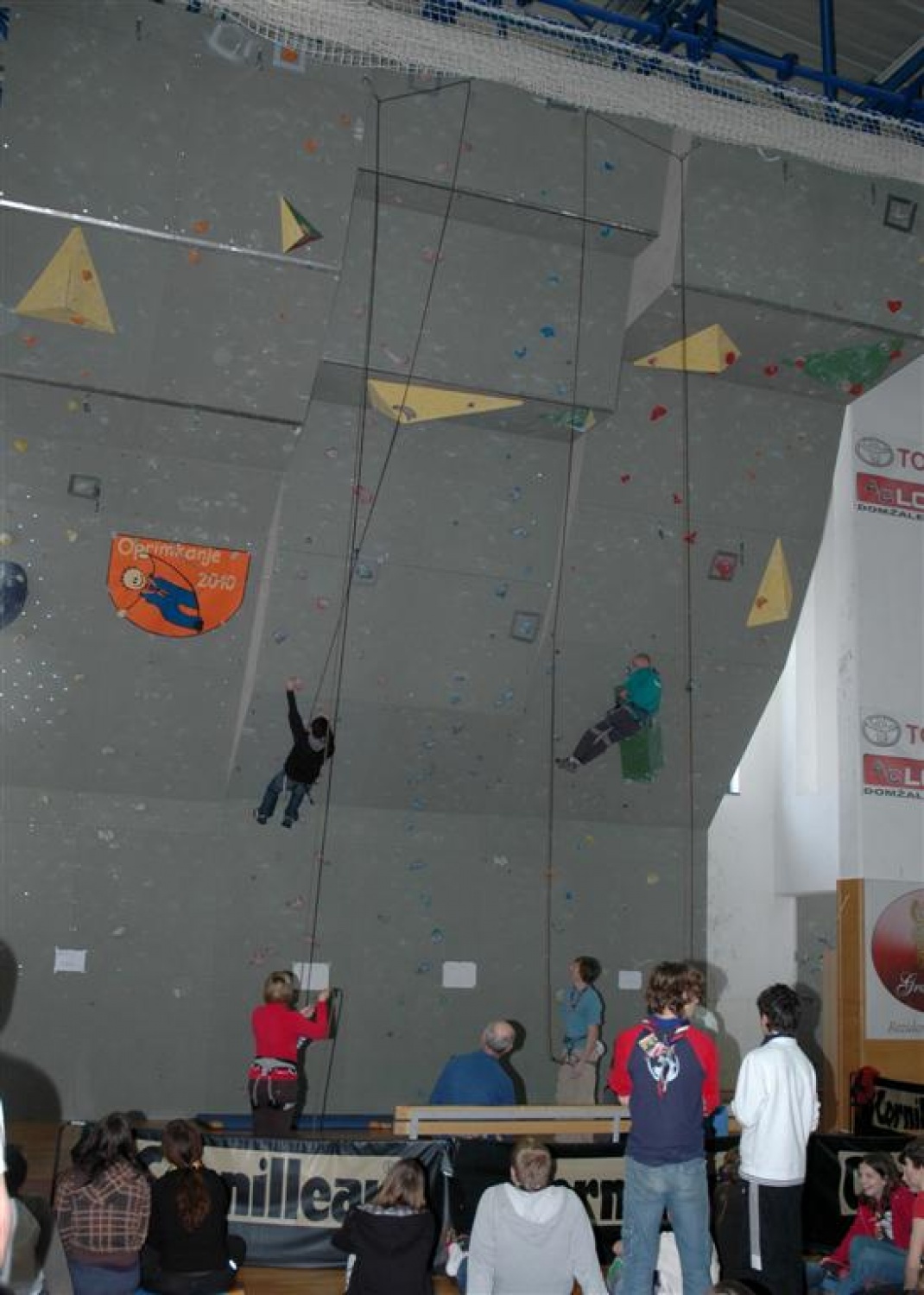 Letošnje Oprimkanje je za nami in zopet smo dobili naj oprimkarje in oprimkarice. V kraljevski PP kategoriji sta naslov ubranila Sara Jaklič (Škofja Loka 1) in Luka Boneš (Kranj 1), medtem ko smo v kategoriji IV pozdravili nova zmagovalca.