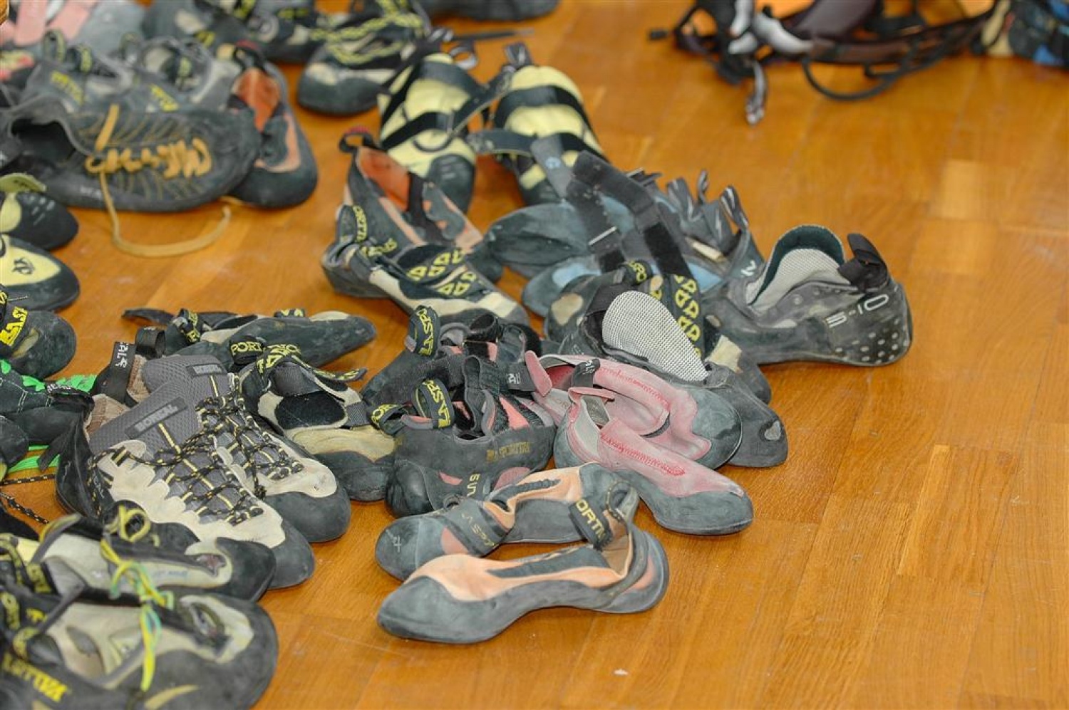 Letošnje Oprimkanje je za nami in zopet smo dobili naj oprimkarje in oprimkarice. V kraljevski PP kategoriji sta naslov ubranila Sara Jaklič (Škofja Loka 1) in Luka Boneš (Kranj 1), medtem ko smo v kategoriji IV pozdravili nova zmagovalca.