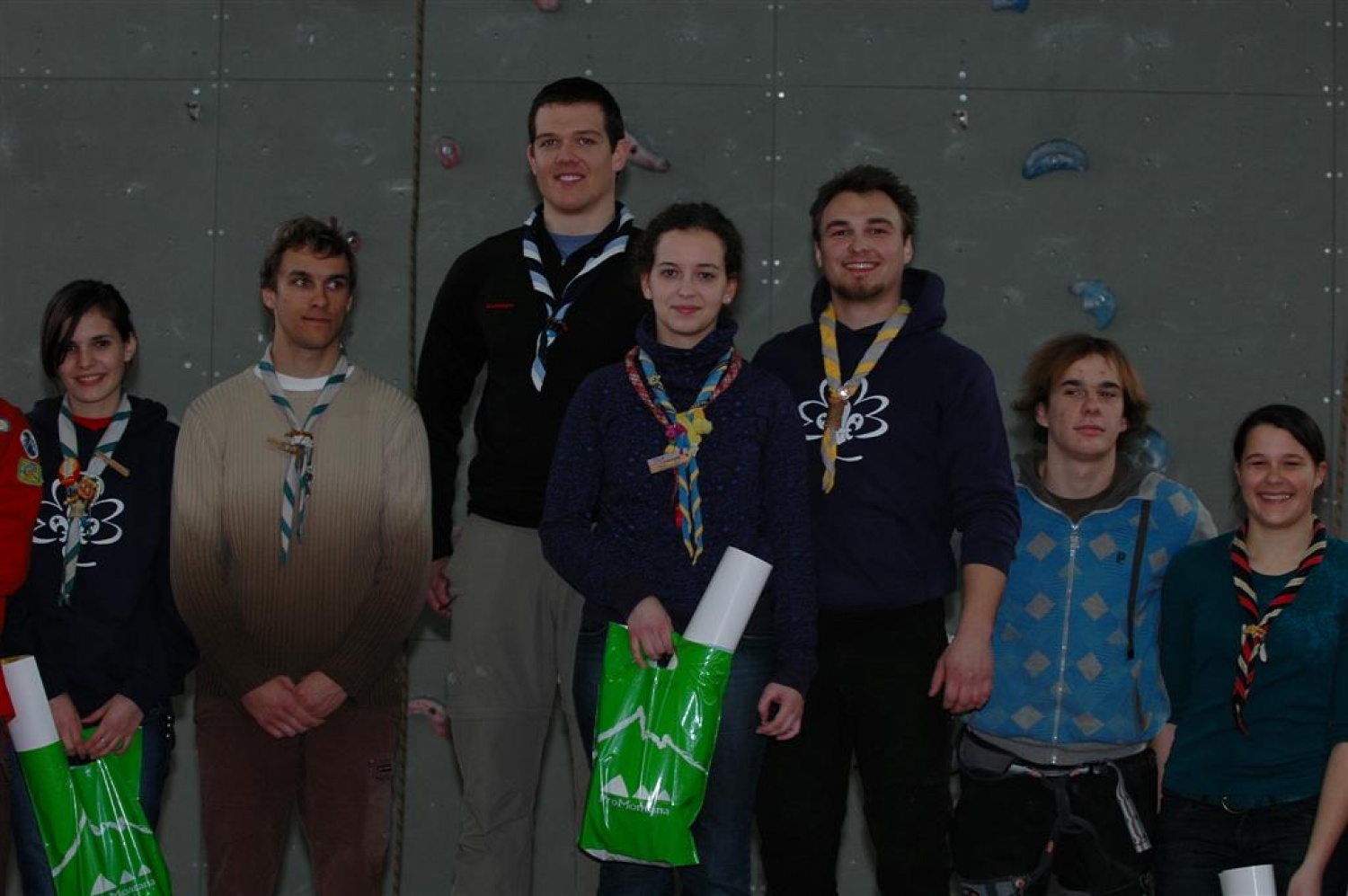 Letošnje Oprimkanje je za nami in zopet smo dobili naj oprimkarje in oprimkarice. V kraljevski PP kategoriji sta naslov ubranila Sara Jaklič (Škofja Loka 1) in Luka Boneš (Kranj 1), medtem ko smo v kategoriji IV pozdravili nova zmagovalca.