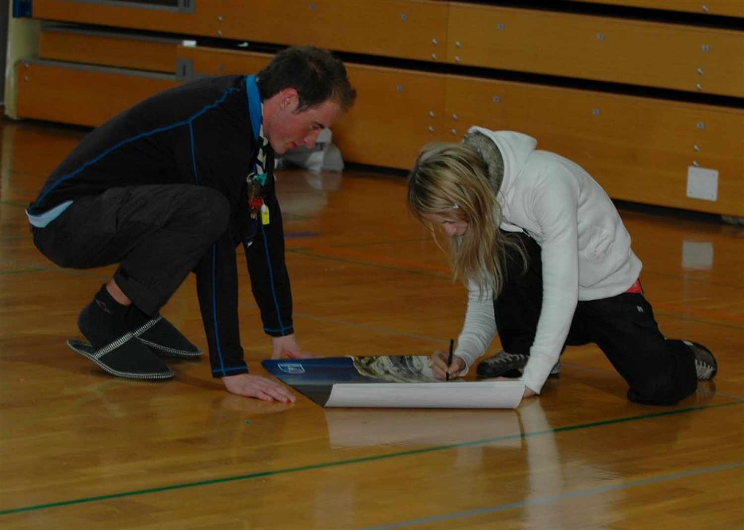 Letošnje Oprimkanje je za nami in zopet smo dobili naj oprimkarje in oprimkarice. V kraljevski PP kategoriji sta naslov ubranila Sara Jaklič (Škofja Loka 1) in Luka Boneš (Kranj 1), medtem ko smo v kategoriji IV pozdravili nova zmagovalca.