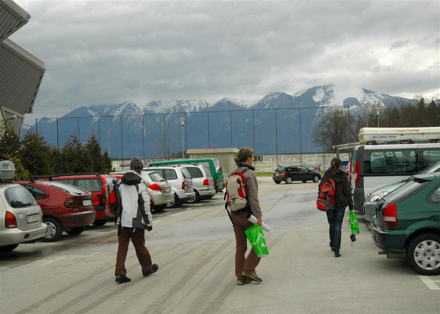 Letošnje Oprimkanje je za nami in zopet smo dobili naj oprimkarje in oprimkarice. V kraljevski PP kategoriji sta naslov ubranila Sara Jaklič (Škofja Loka 1) in Luka Boneš (Kranj 1), medtem ko smo v kategoriji IV pozdravili nova zmagovalca.