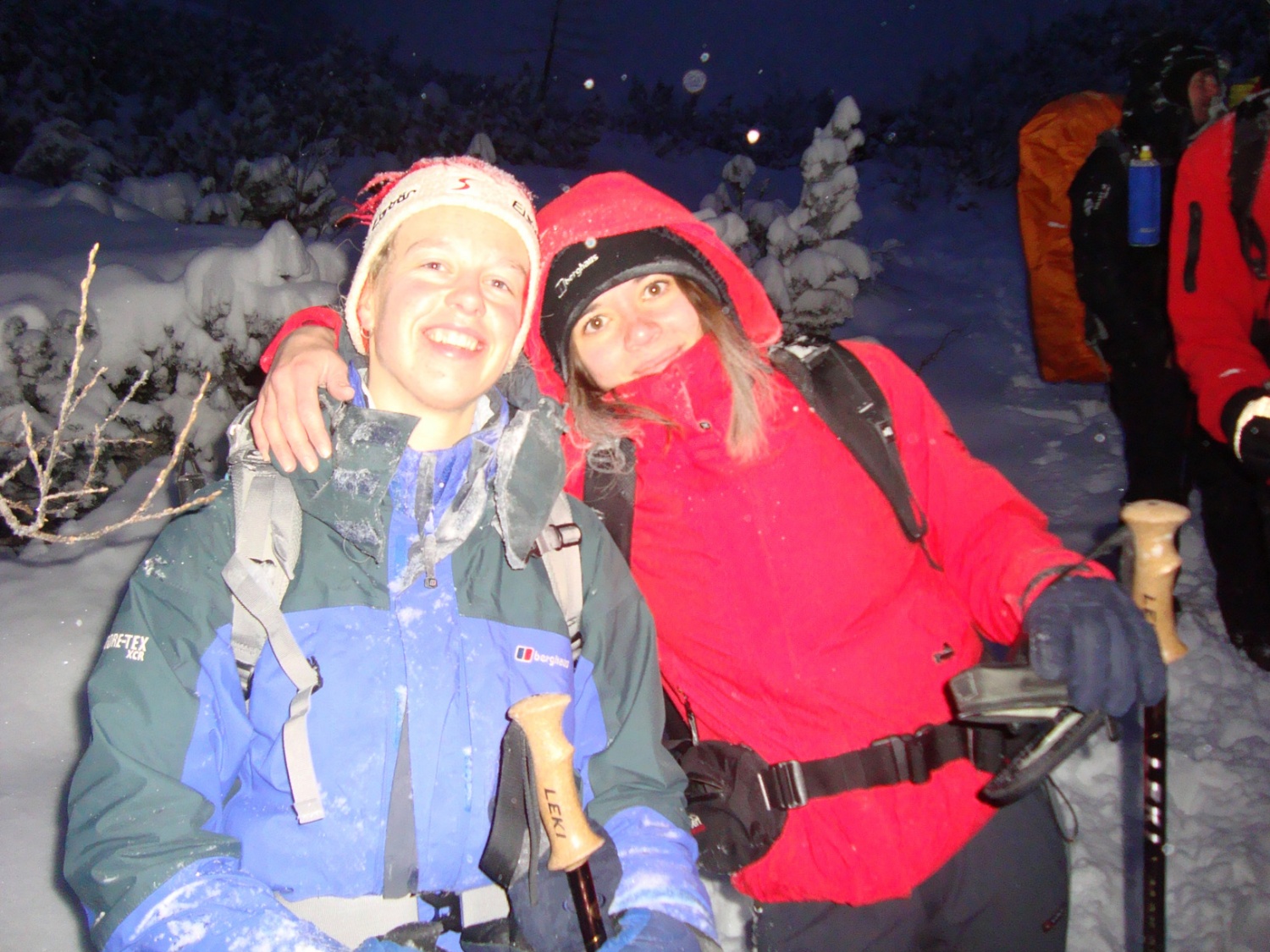 Odprava, ki vsako leto ponese plamen Luči miru iz Betlehema na Kredarico je bila uspešna, čeprav cilja nismo dosegli ali pa prav zato. Zagodlo nam jo je vreme, ki nam je priredilo pravcato pustolovščino.