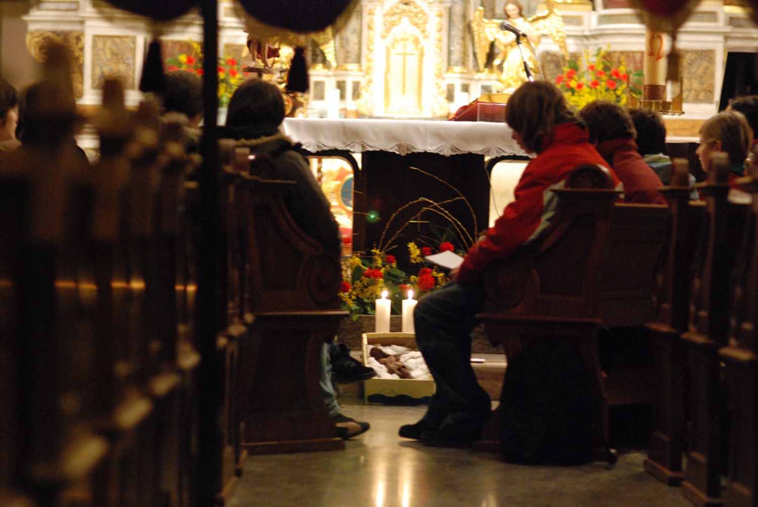Galerija prikazuje IV-je  iz stega Cerkno 1, katere je obiskal Jezus, ki je na poti po Sloveniji.