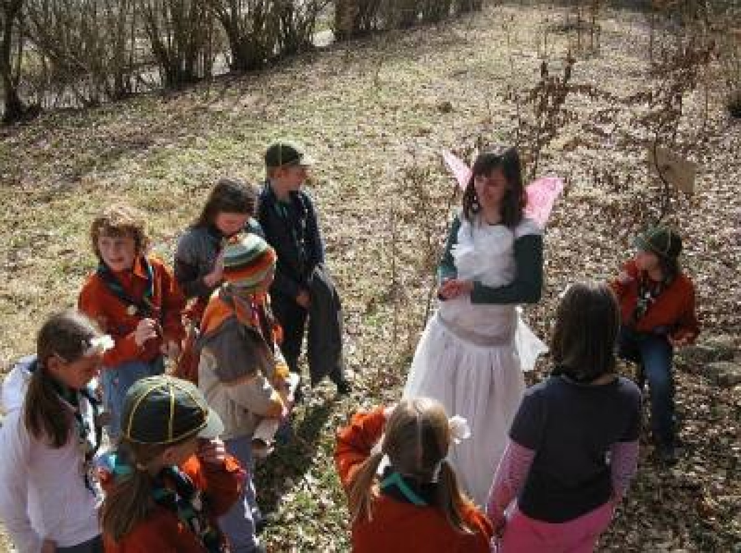 Grajski zmaji (ljubljana 2) vas tudi v novem skavtskem letu vabimo, da se nam pridružite na Zmajkotreku - skavtskem triatlonu, ki se bo letos spet odvijal na slikovitem ljubljanskem barju in Ljubljanici.
Kolo, čoln in orientacija - kombinacija, ki vas bo zagotovo prebudila iz zimskega spanja!
