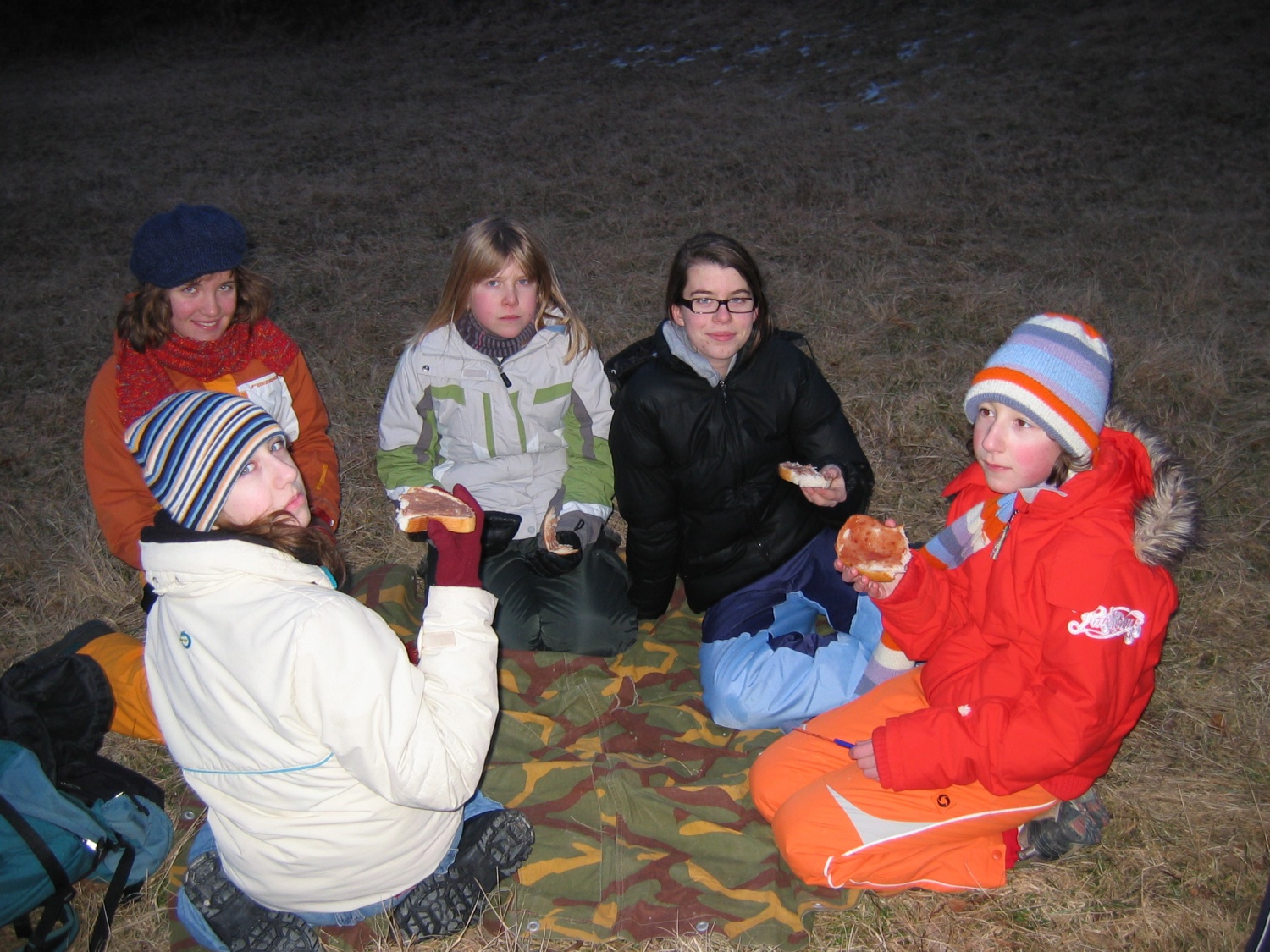 skavtski zajtrk v dveh barvah- marmelada/ vikikrema