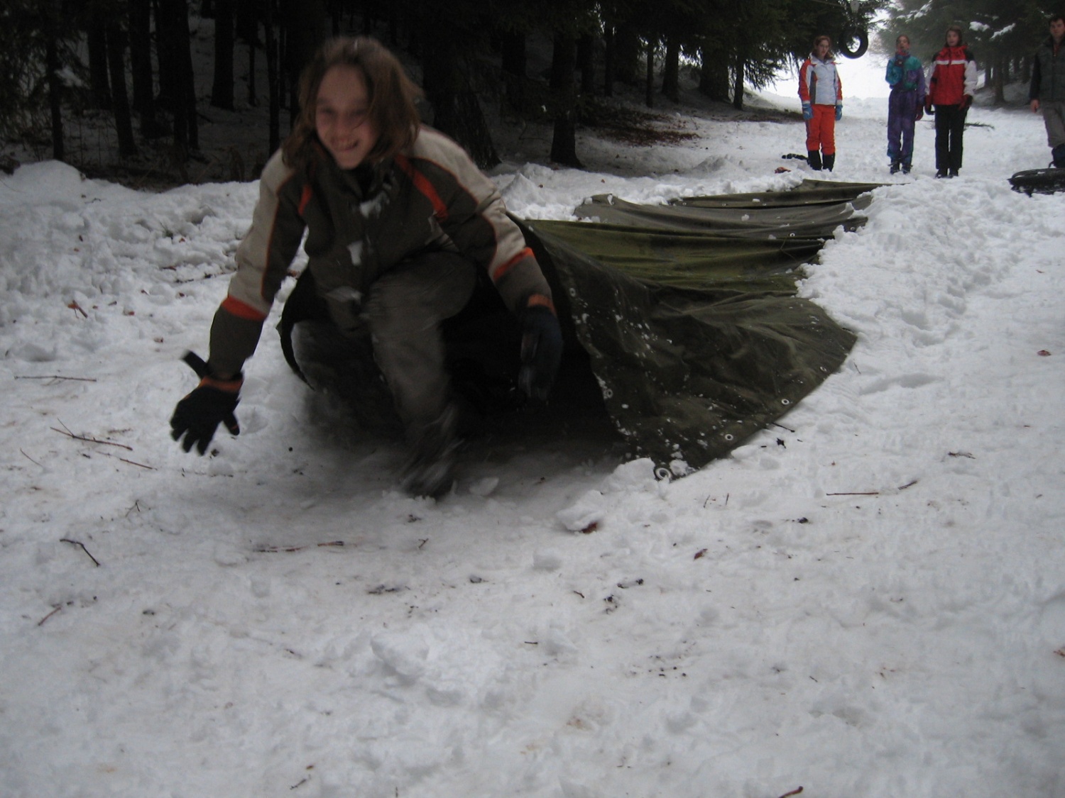 oglejte si slike.so zelo dobre.slik je deset in prikazujejo doživetja in izive skavtov iz železnikov.
