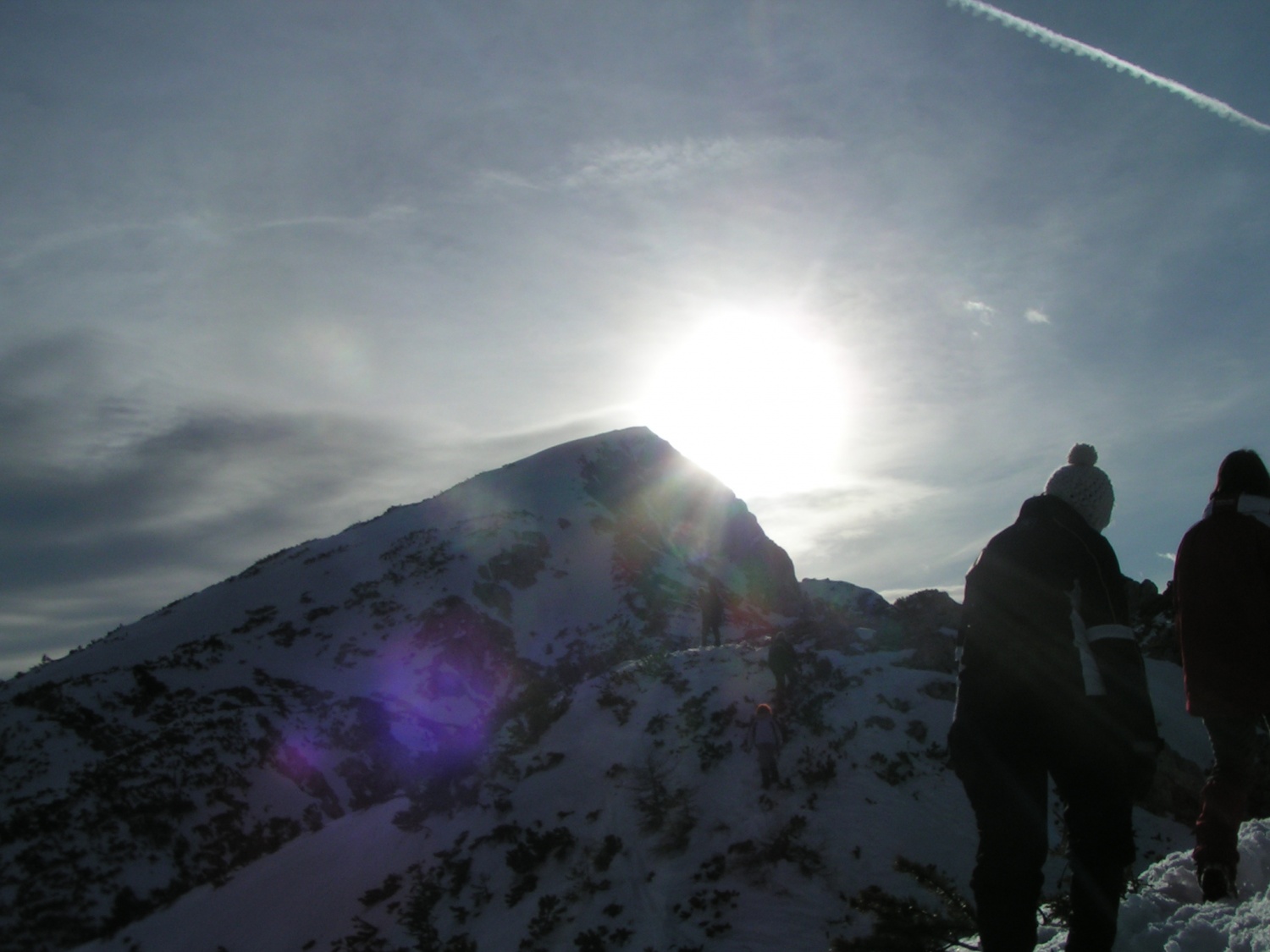 V galeriji lahko vidite nekaj utrinkov iz naše poti proti Raduhi, na njo in iz nje!