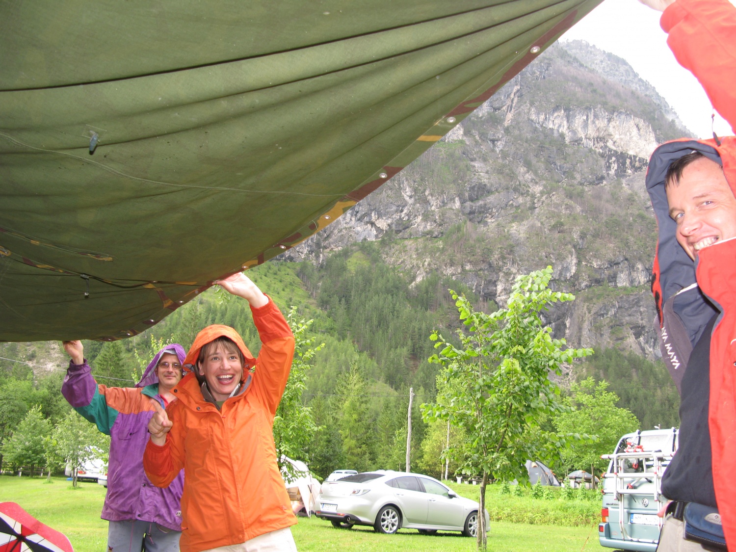 Super, saj lahko držimo