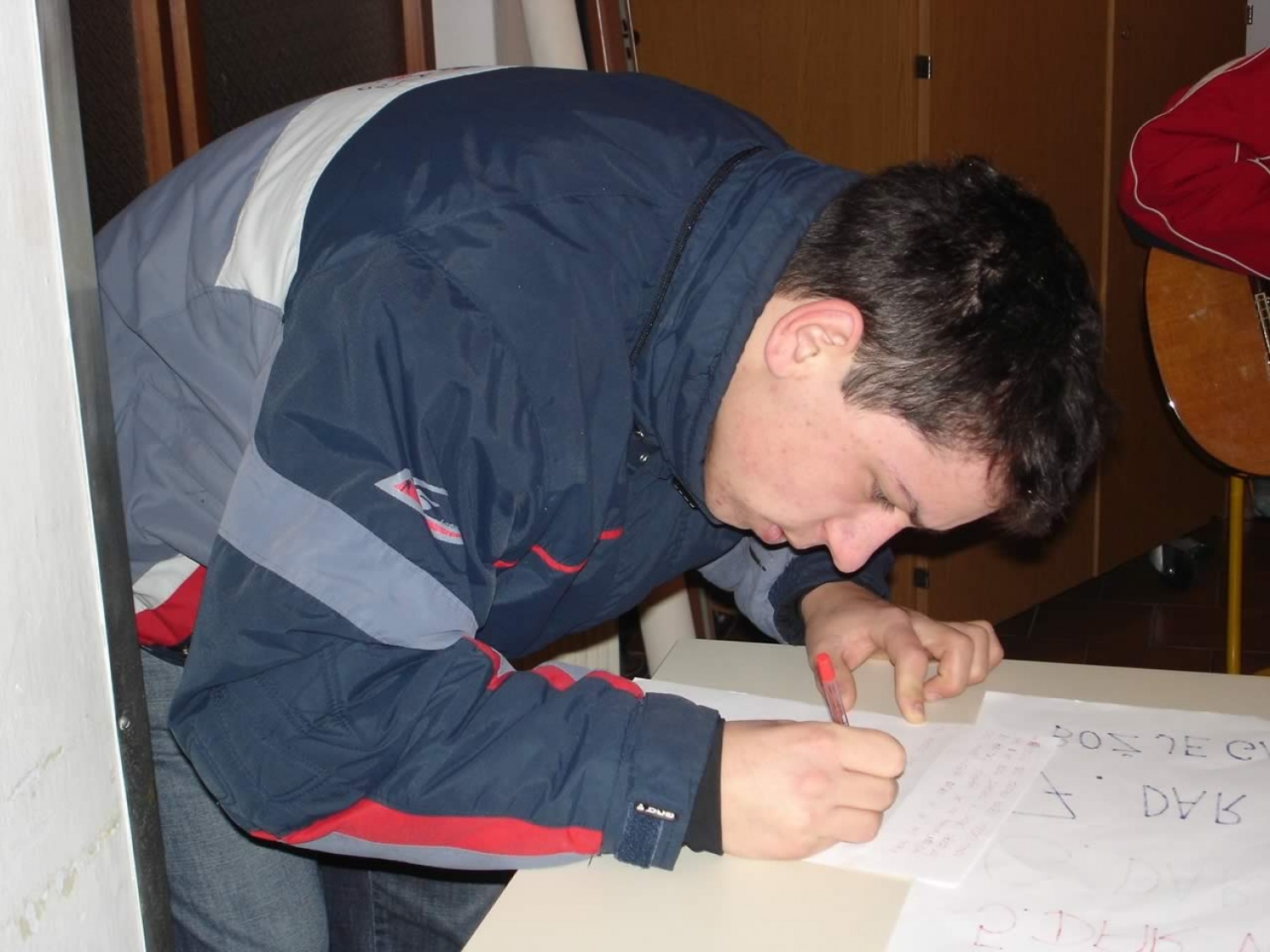 Priprava na mašo 10 min prej ... To bo skavtska maša, zagotovo.