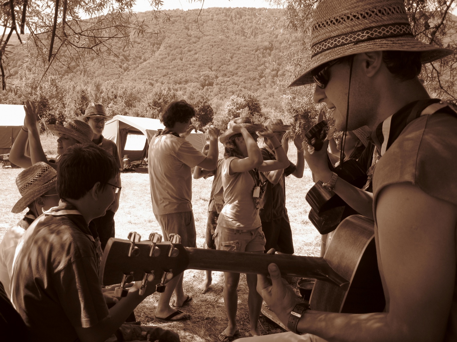 Oda čmrlju za dobro vzdušje