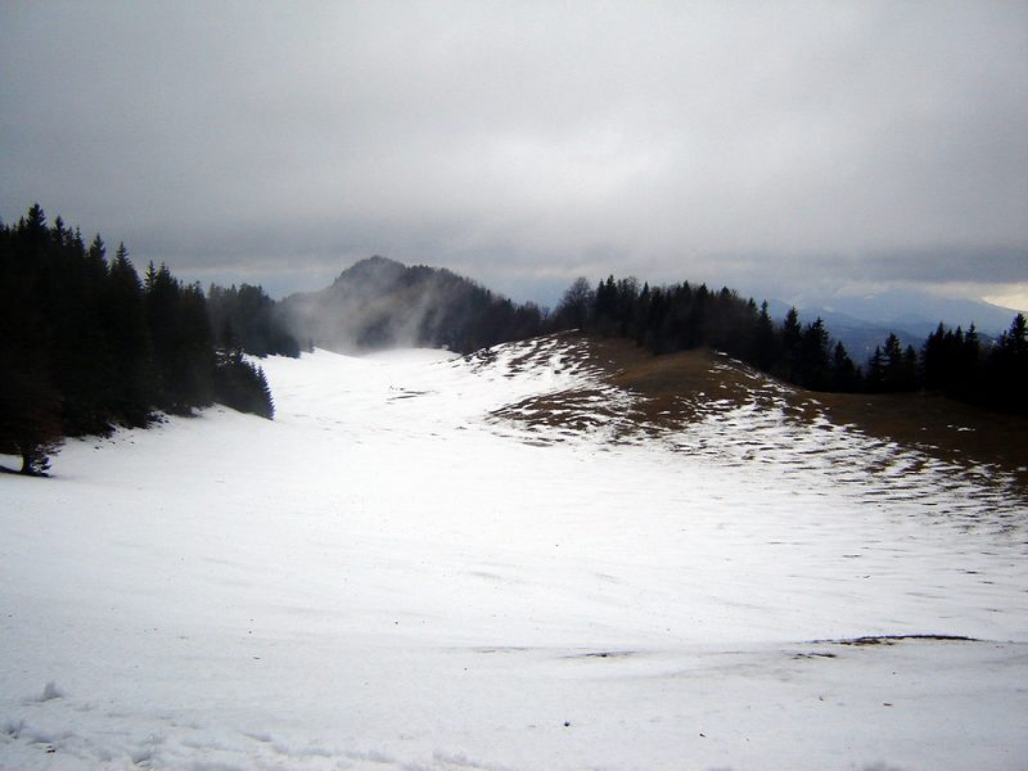 Vzpon na Paški kozjak, postavljanje bivakov, spust nazaj v Vitanje