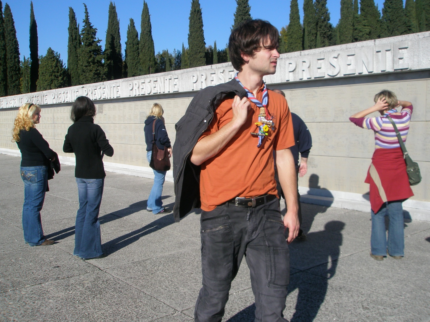 Potrucani se zamisli.