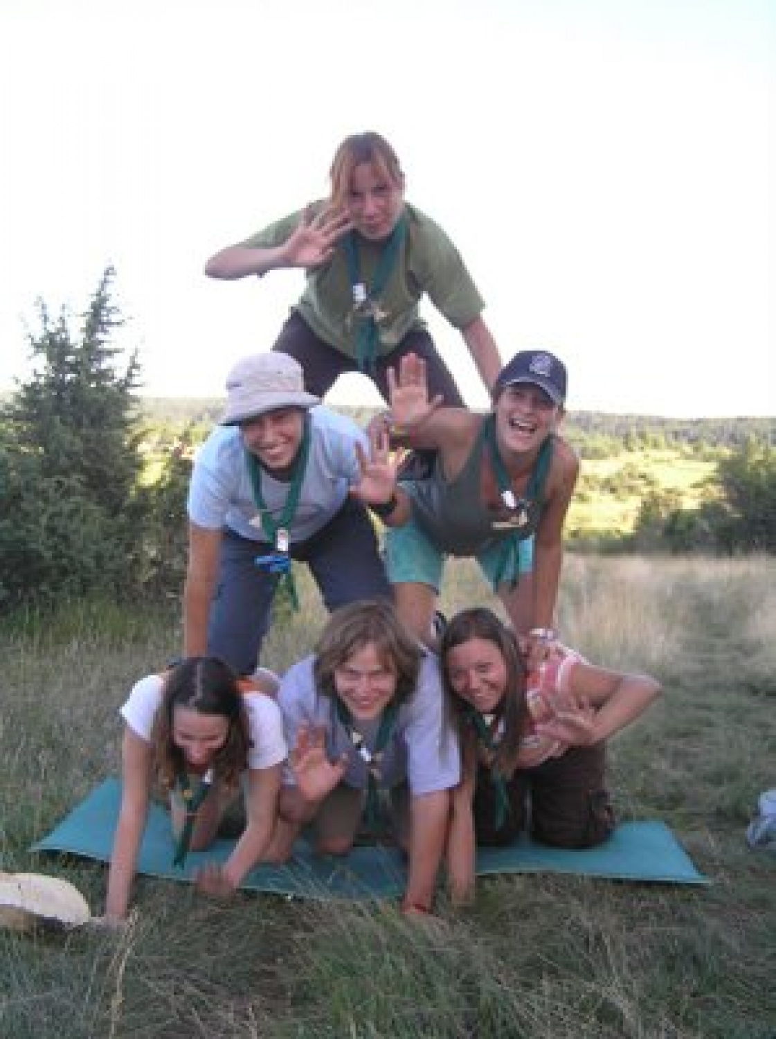 Lahko bi napisali preprosto: »Lepo vabljeni na TŠ Metoda VV, ki se bo od 4. do 9. avgusta odvijala na Sv. Ani v Halozah. Prijave so že odprte. Rok za prijave se izteče 26. 6. 2009, zato pohiti.« Pa ne bomo!