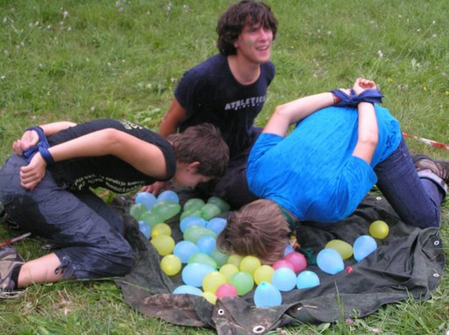 Lahko bi napisali preprosto: »Lepo vabljeni na TŠ Metoda VV, ki se bo od 4. do 9. avgusta odvijala na Sv. Ani v Halozah. Prijave so že odprte. Rok za prijave se izteče 26. 6. 2009, zato pohiti.« Pa ne bomo!