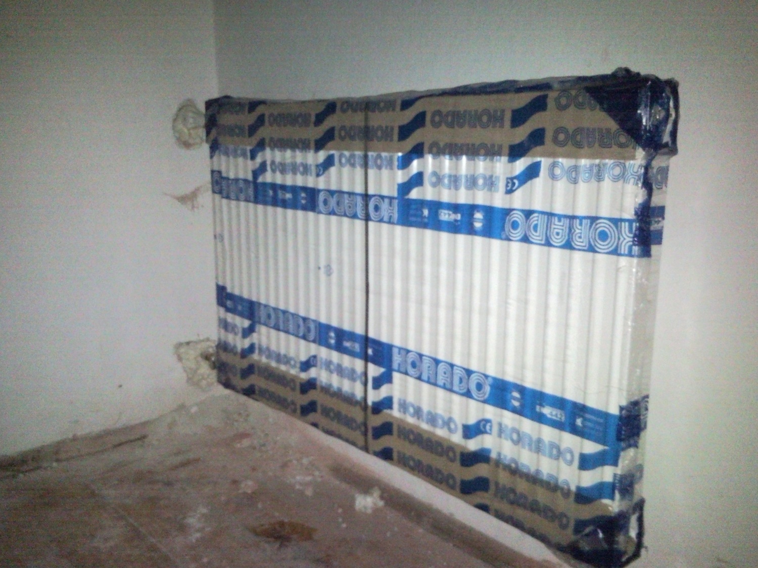 Prvič po 15-ih letih je v skavtskem domu ponovno pritekla voda iz pipe. Poglejte si slike nove vodovodne in centralne napeljave.