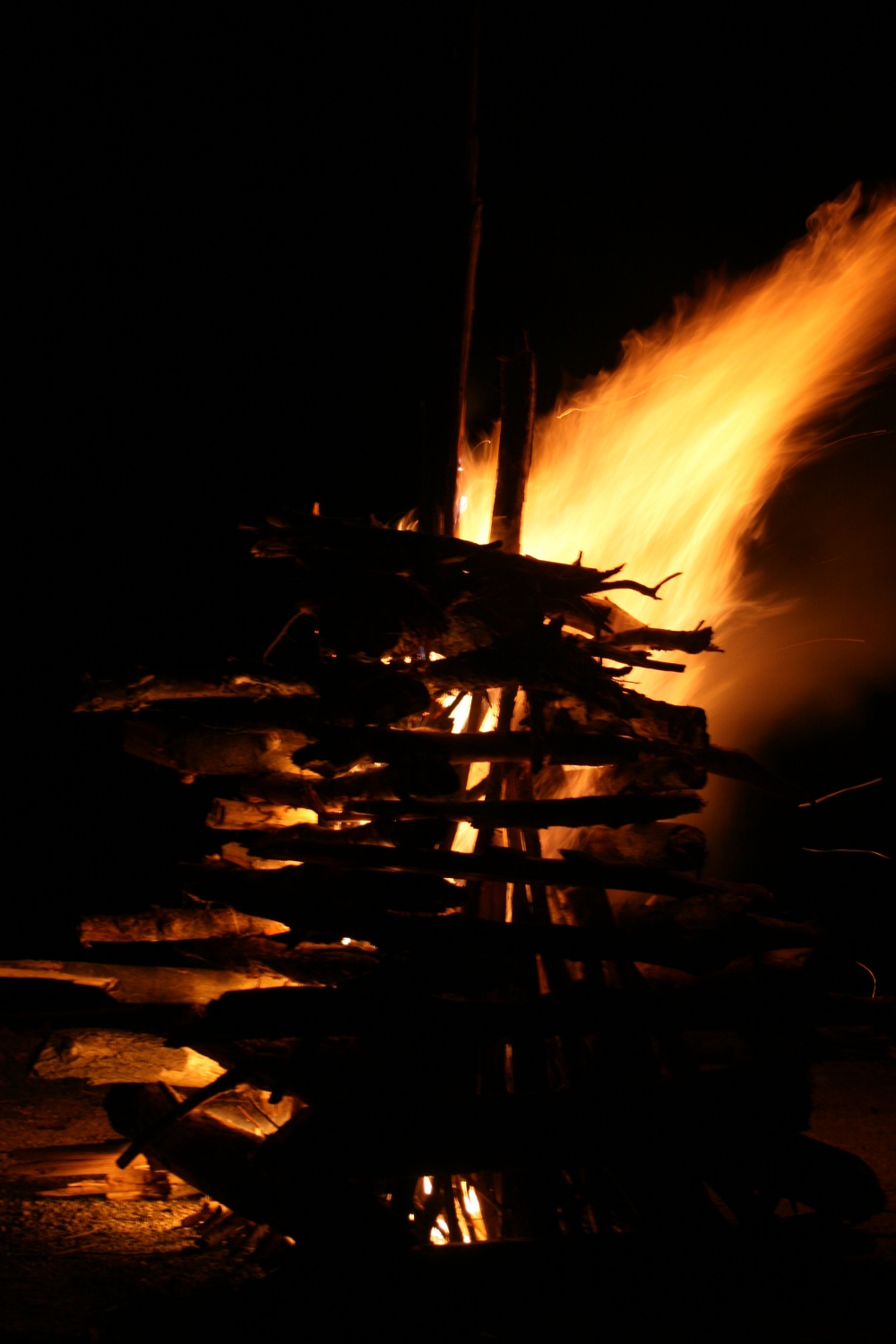 Kjer je skavt, tam je ogenj :)