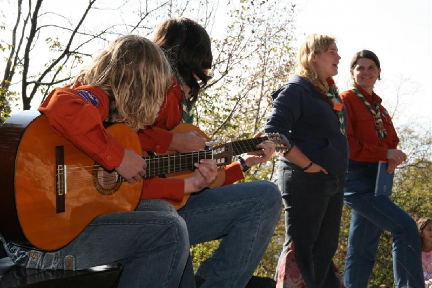 Slike s prehodov in začetka skavtskega leta stega Postojna 1