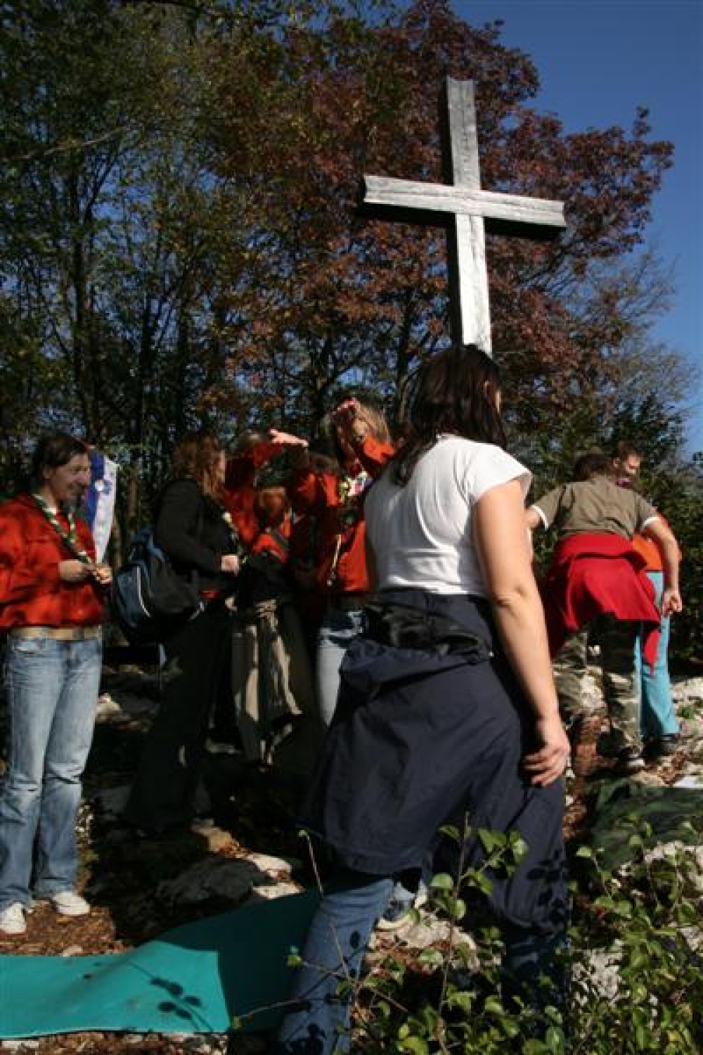 Slike s prehodov in začetka skavtskega leta stega Postojna 1