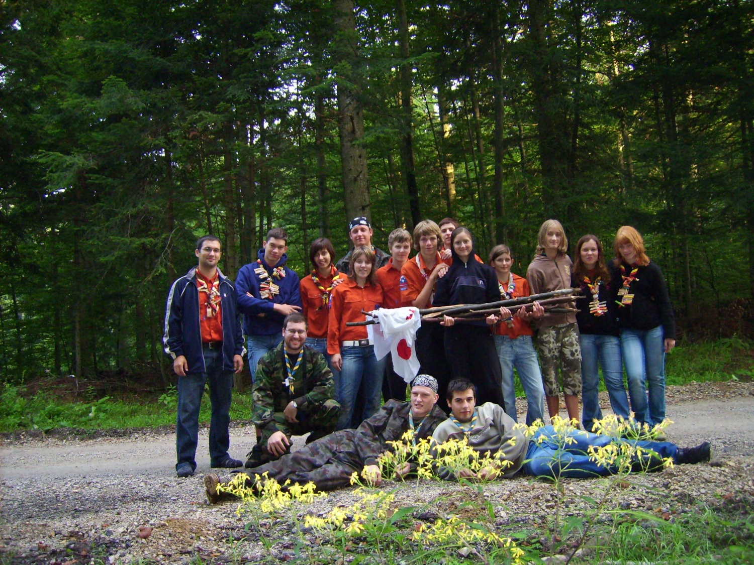 ena skavtska s plenom