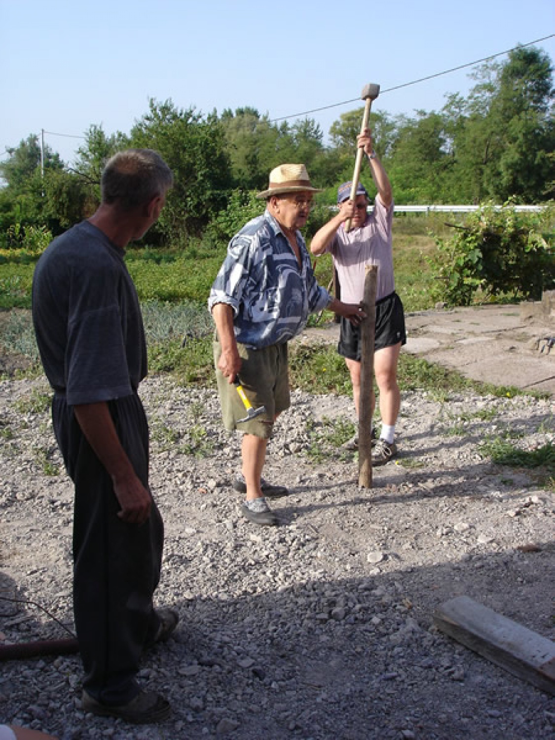 "Vstran glej, Franjo! Tok ga bom prpalu!"