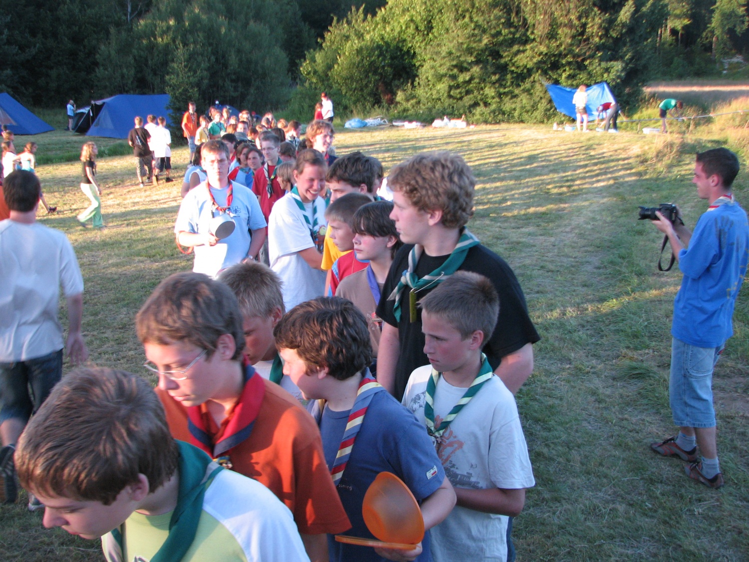 Povzetek dogajanja prvega dne Marmeljade 2007 (uvodna prireditev in dogajanje po vejah)