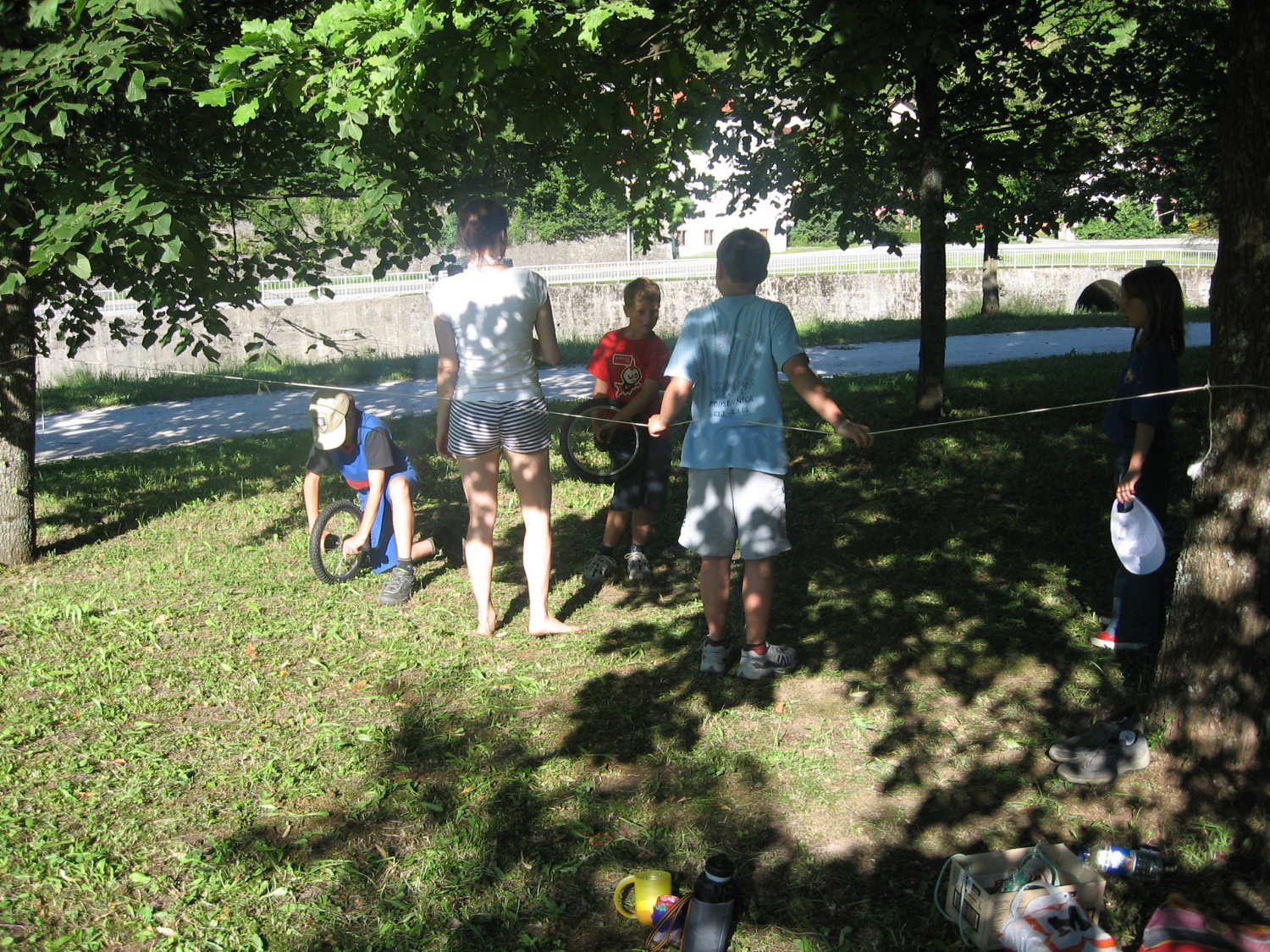 Povzetek dogajanja prvega dne Marmeljade 2007 (uvodna prireditev in dogajanje po vejah)