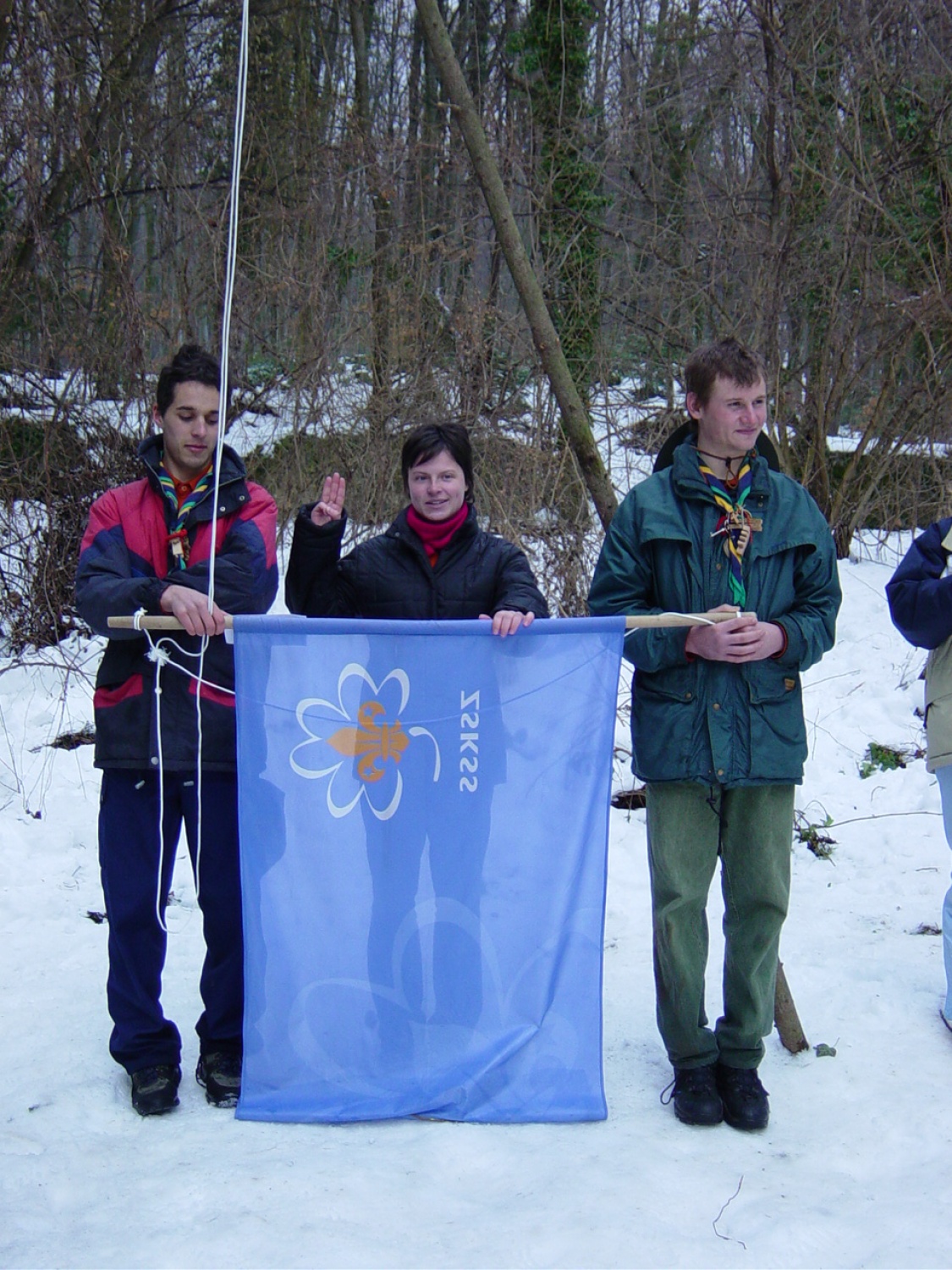 Slike so iz septembra 2000 (obljube so bile na Ratežu pri Novem mestu) in iz januarja 2003 (obljubile so bile na Hmeljniku).
