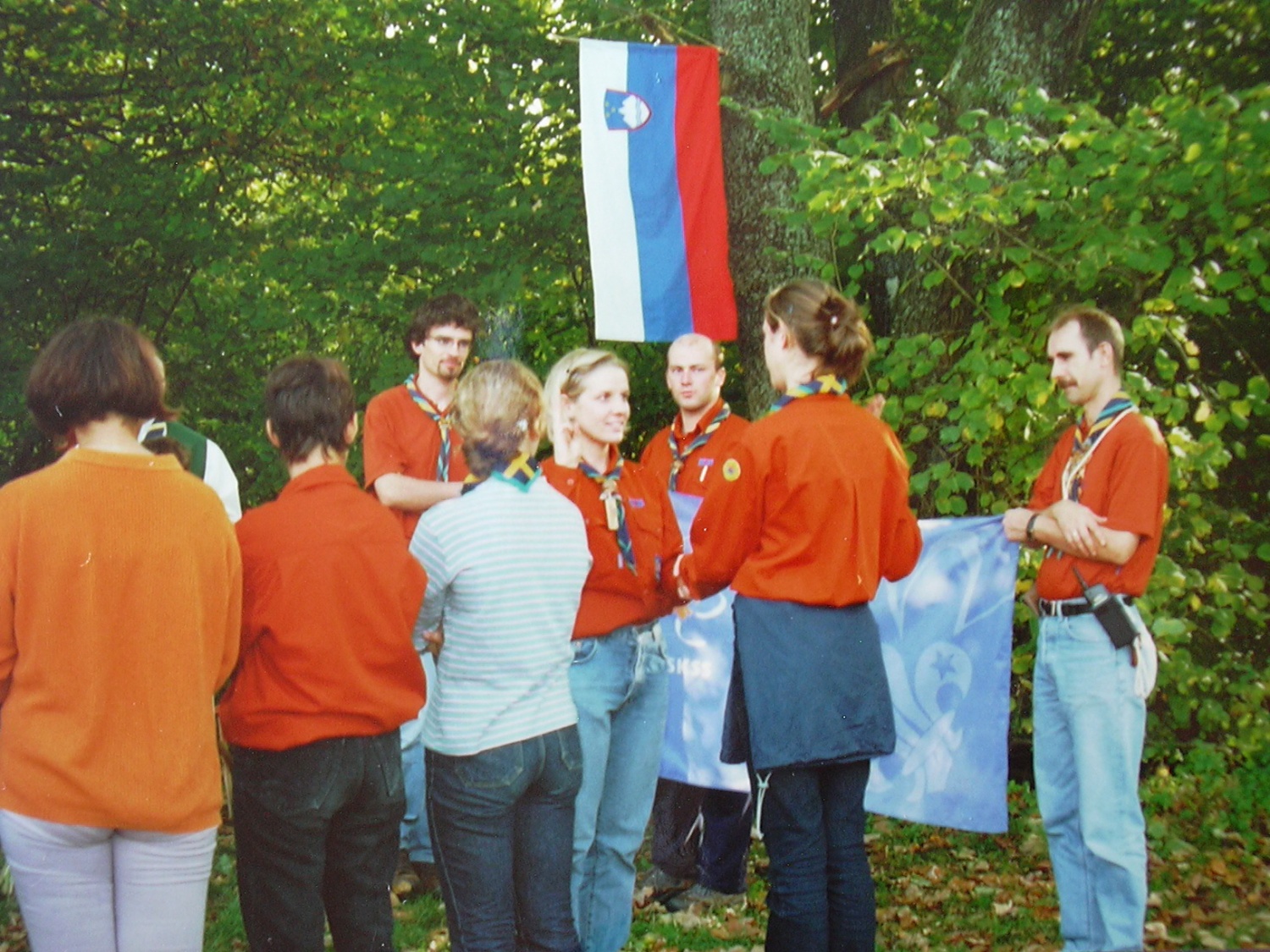 Slike so iz septembra 2000 (obljube so bile na Ratežu pri Novem mestu) in iz januarja 2003 (obljubile so bile na Hmeljniku).