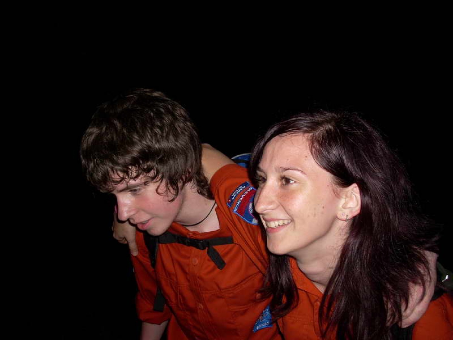 Skavt(inja) pomaga svojemu bližnjemu ;)