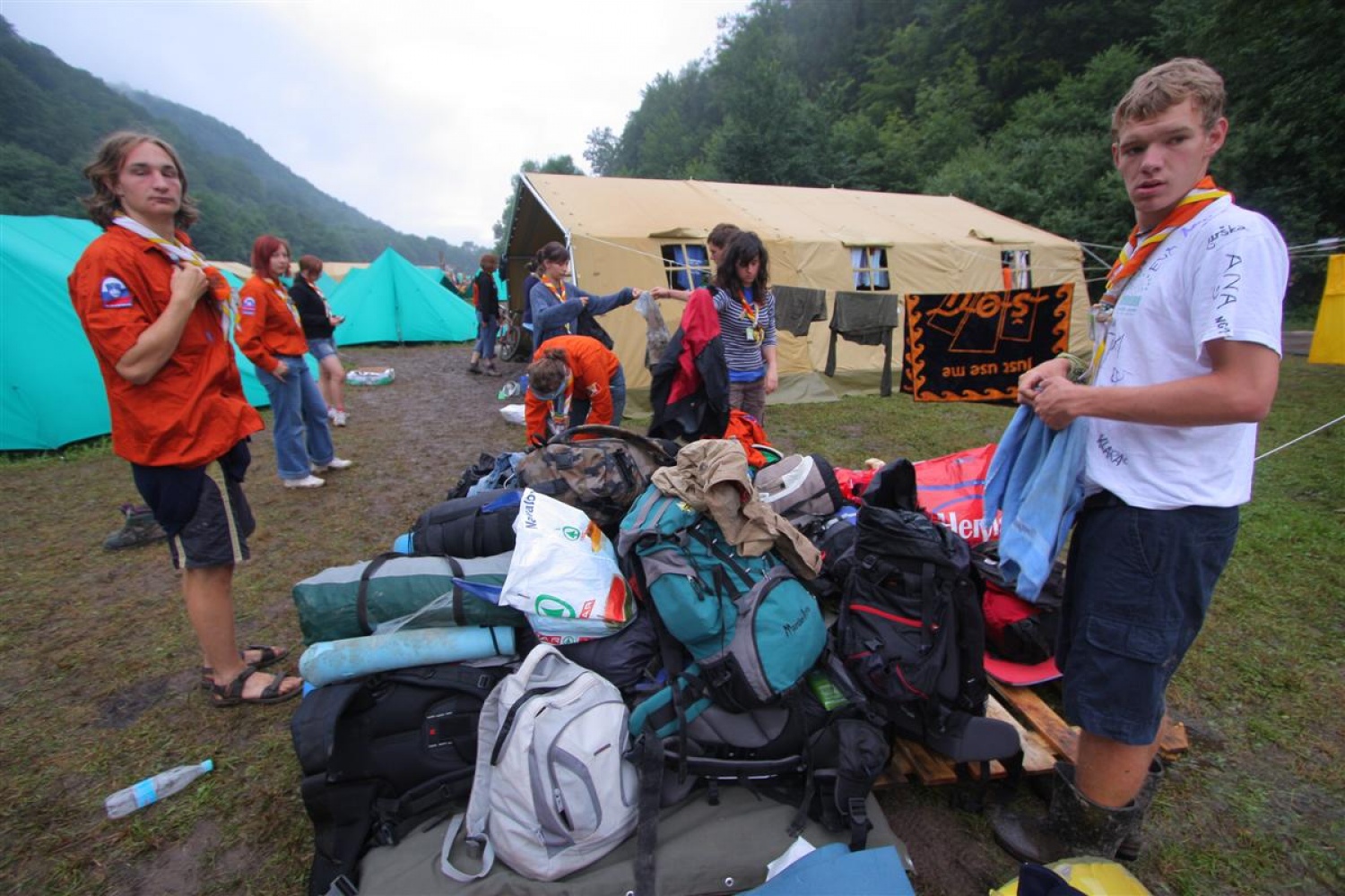 Jamboree 2008 - nedelja jutro in dež