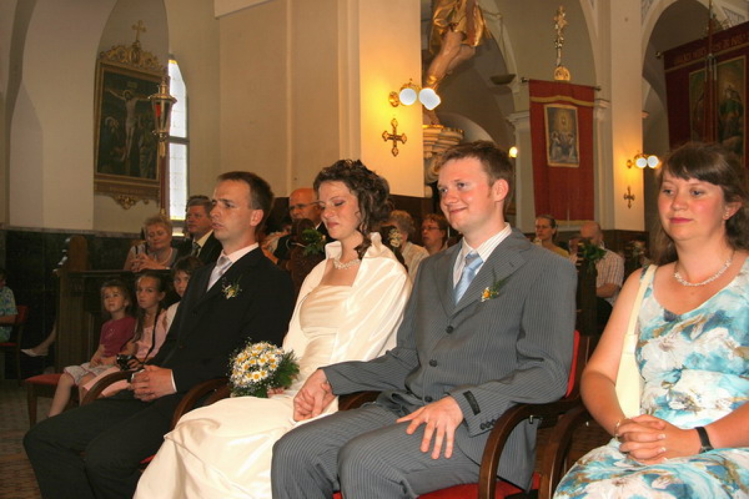 Nekaj slikovnih vtisov z dogajanja na poročni dan