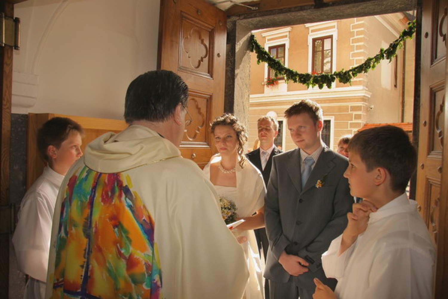 Nekaj slikovnih vtisov z dogajanja na poročni dan