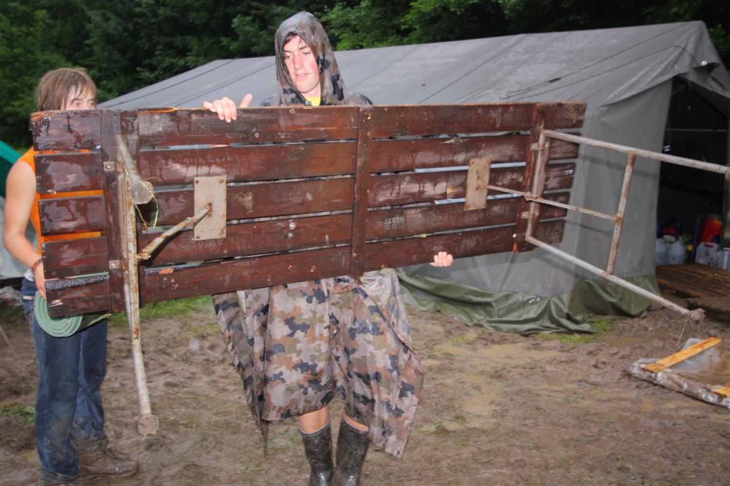 Jamboree 2008 - nedelja jutro in dež