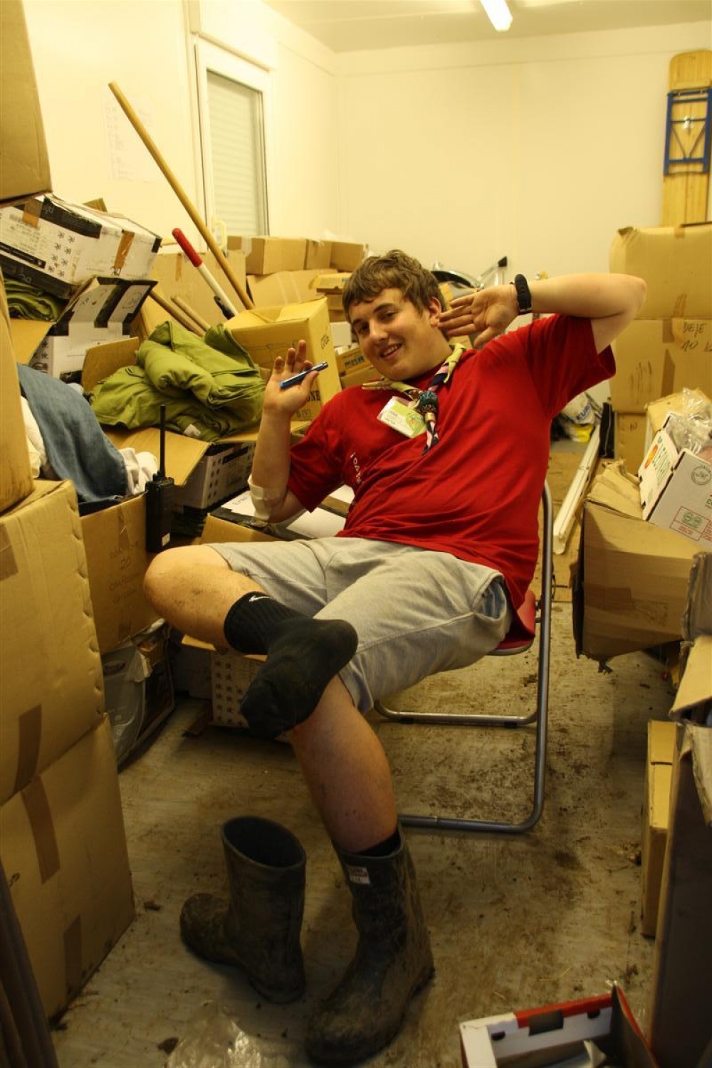 Luka, sicer je delal na info točki, vmes pa še tisoč drugih malenkosti.