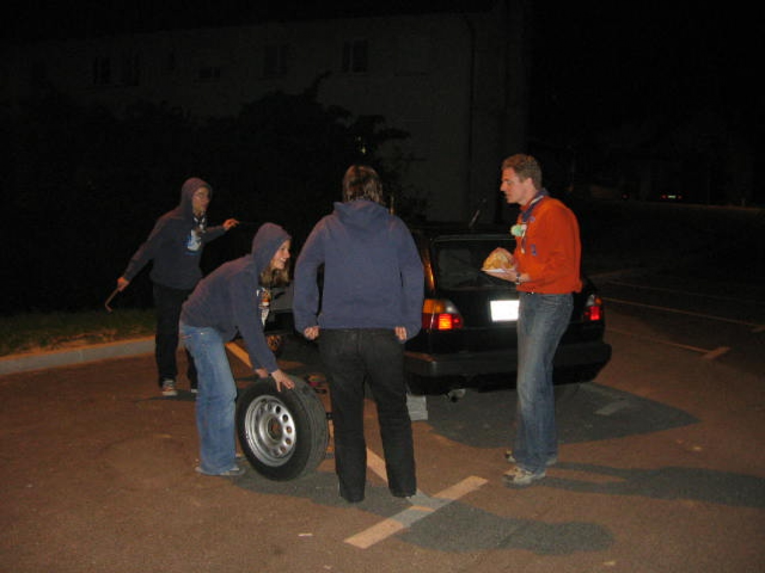 ..tudi pod vodtsvom voditeljev :)