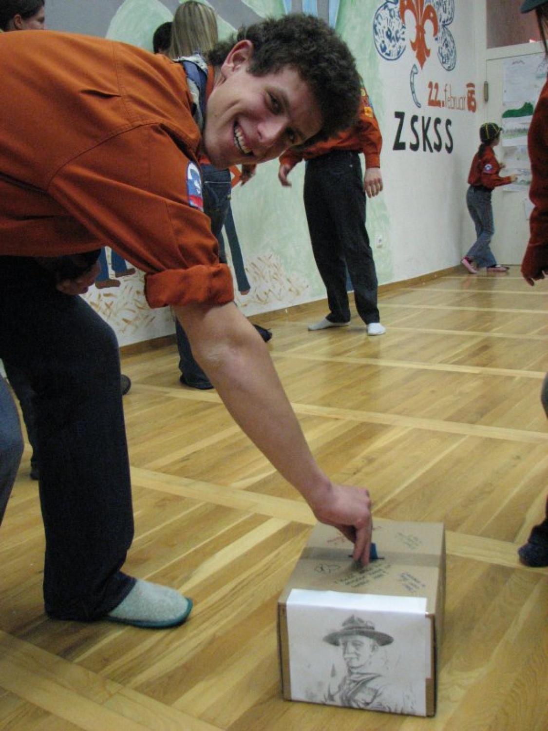 Slike iz dogodka, ko je Kamnik 1 izbiral svoje ime na finalnem glasovanju