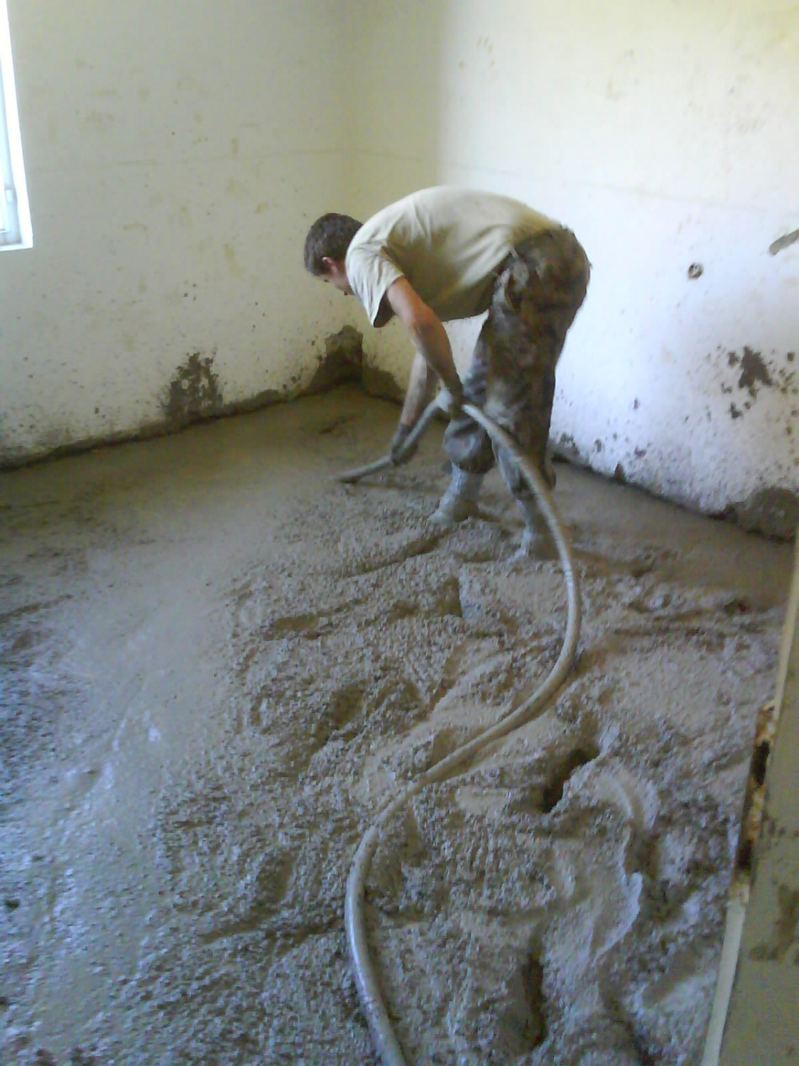 betoniranje plošč v 1. nadstropju