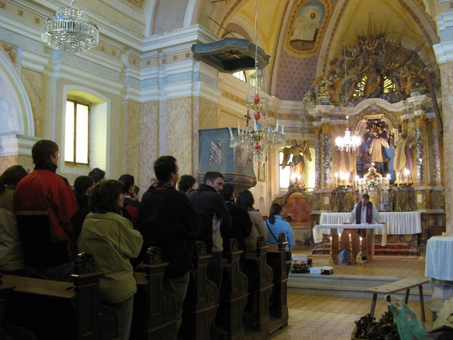 slike iz srečanja voditeljev IV