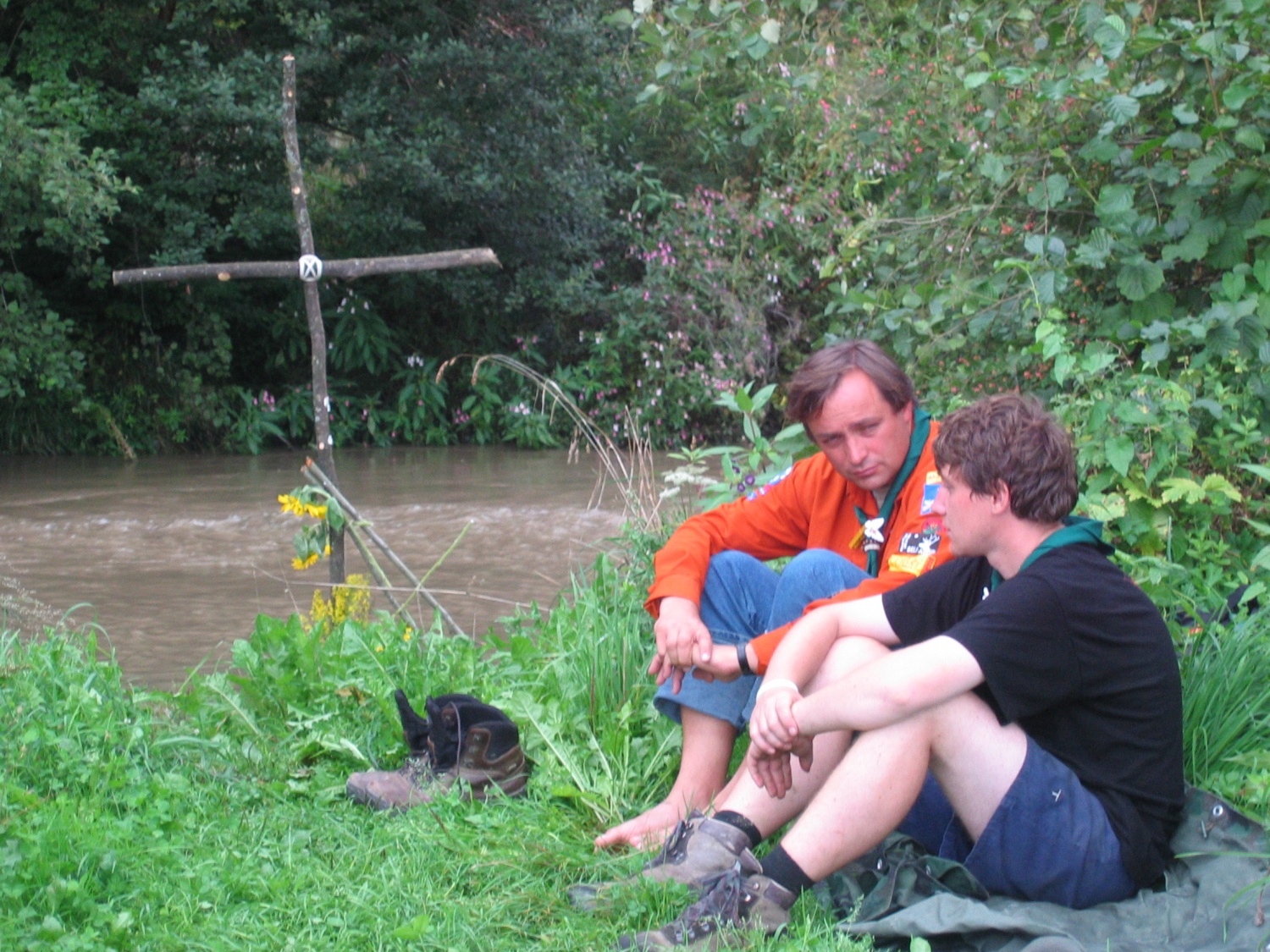 ˝Poletel bom!˝  je odmevalo iz 19 + 8 skavtskih src na poti od Kamnika čez Menino planino in nazaj v Kamnik.