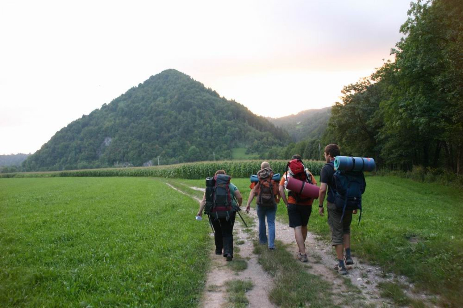 Fotografije izhoda IO, avgusta 2007.