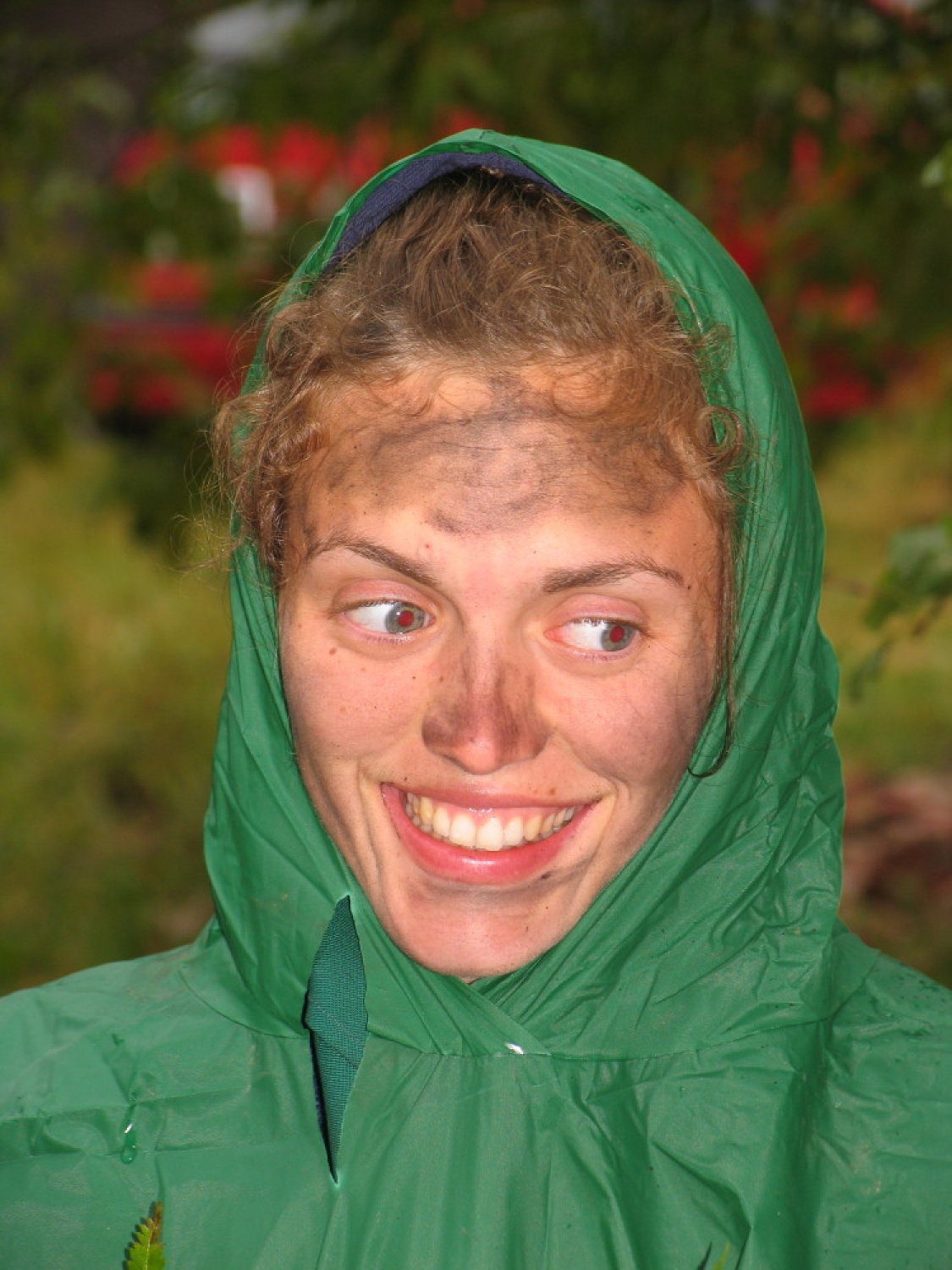 Pestro dogajanje na taborni šoli se je začelo s postavljanjem tabornih zgradb in nadaljevalo zanimivimi temami, katehezami, potepom, veliko igro ...