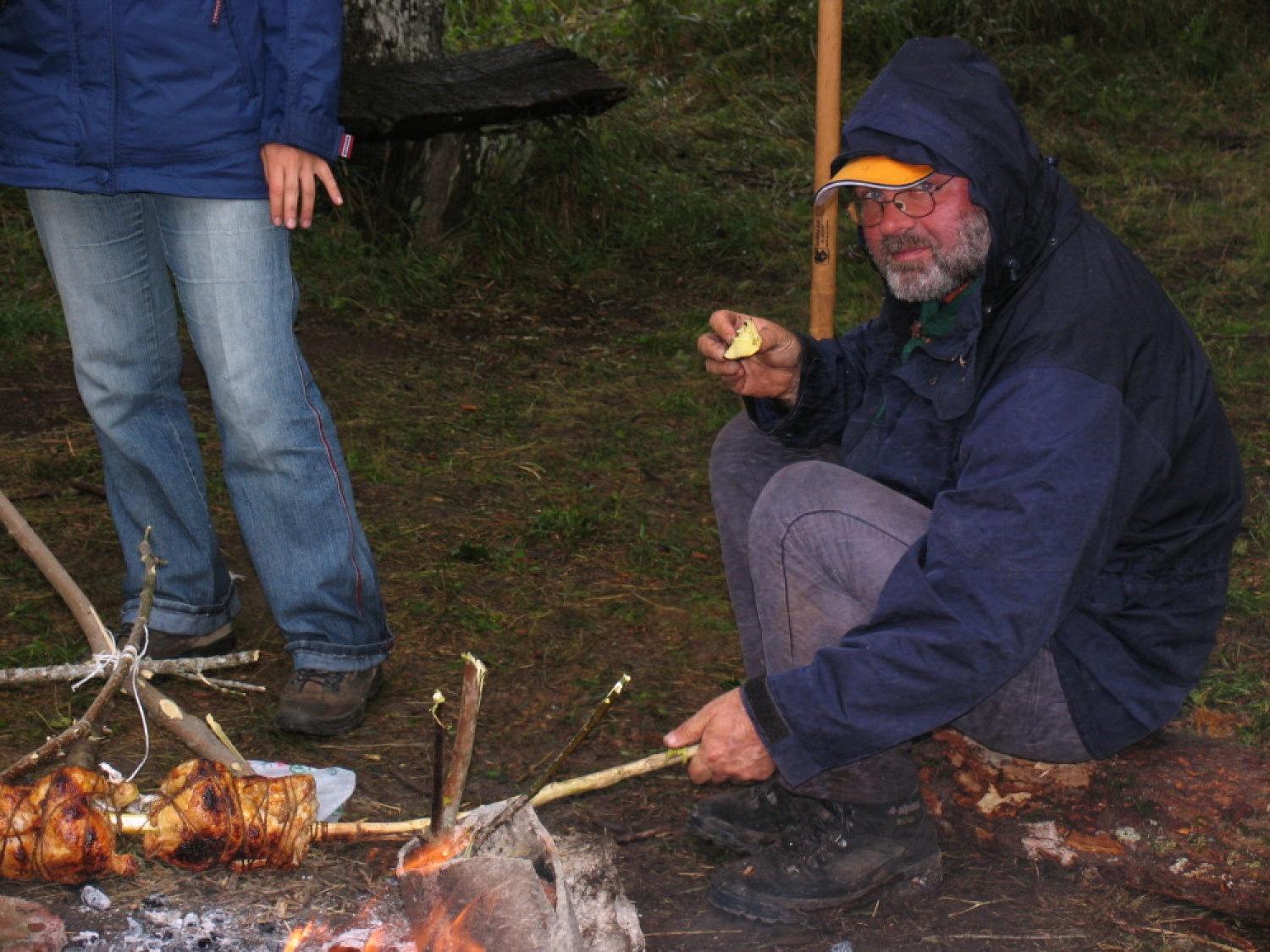 Pestro dogajanje na taborni šoli se je začelo s postavljanjem tabornih zgradb in nadaljevalo zanimivimi temami, katehezami, potepom, veliko igro ...