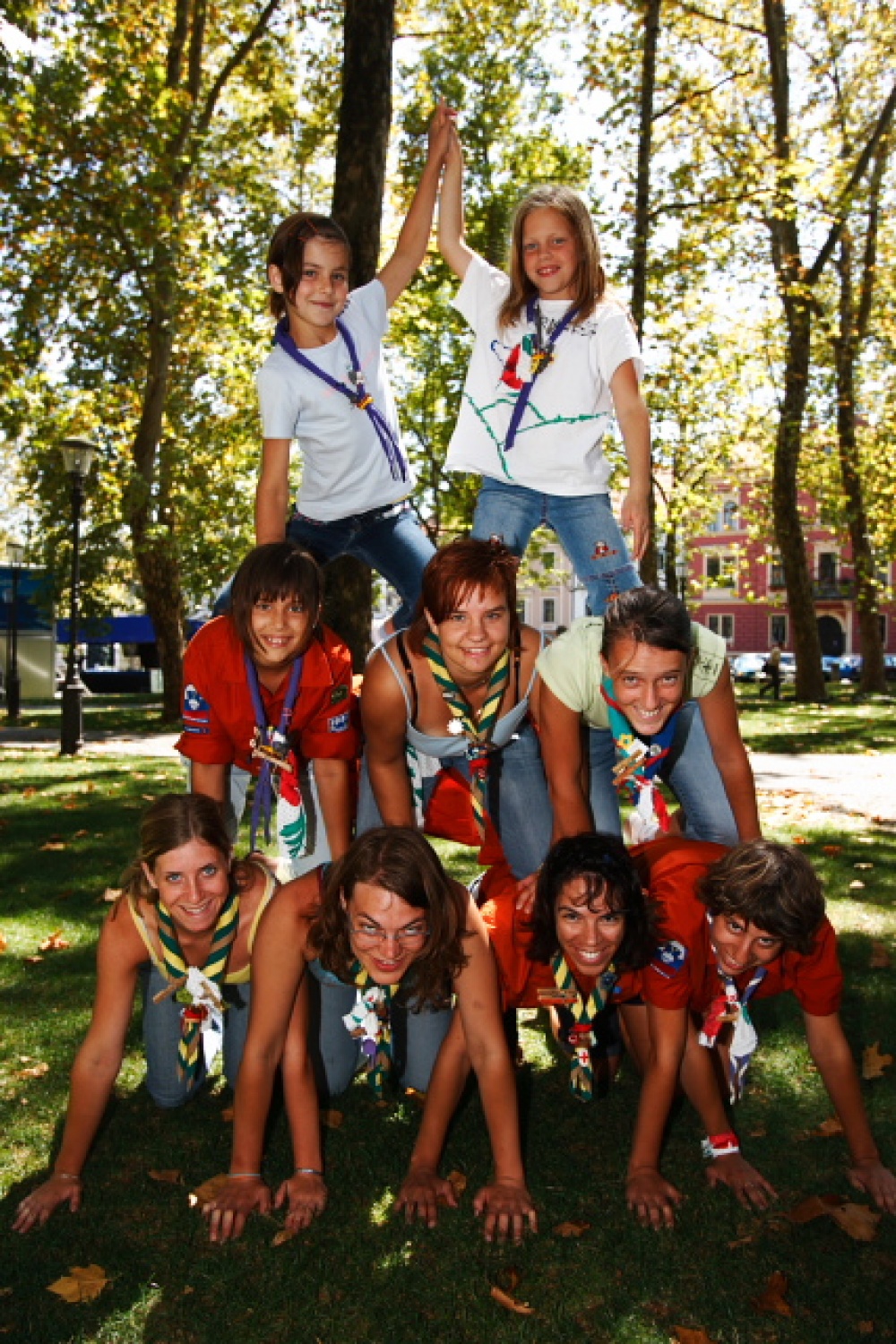 Praznovanje stoletnice skavtstva - demo4