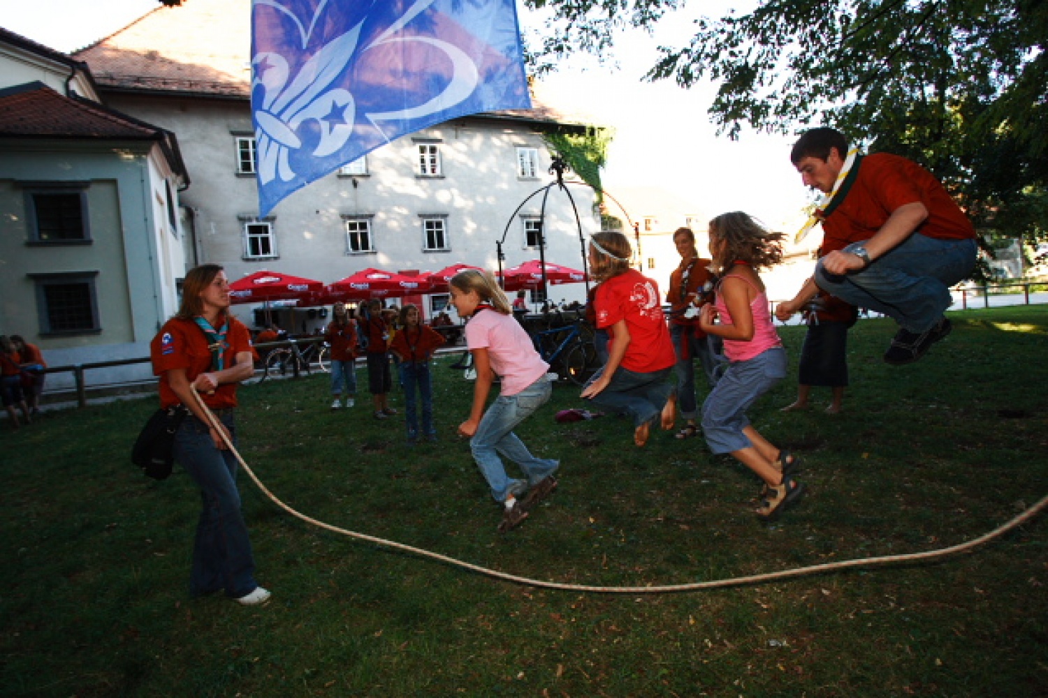 Praznovanje stoletnice skavtstva - demo4